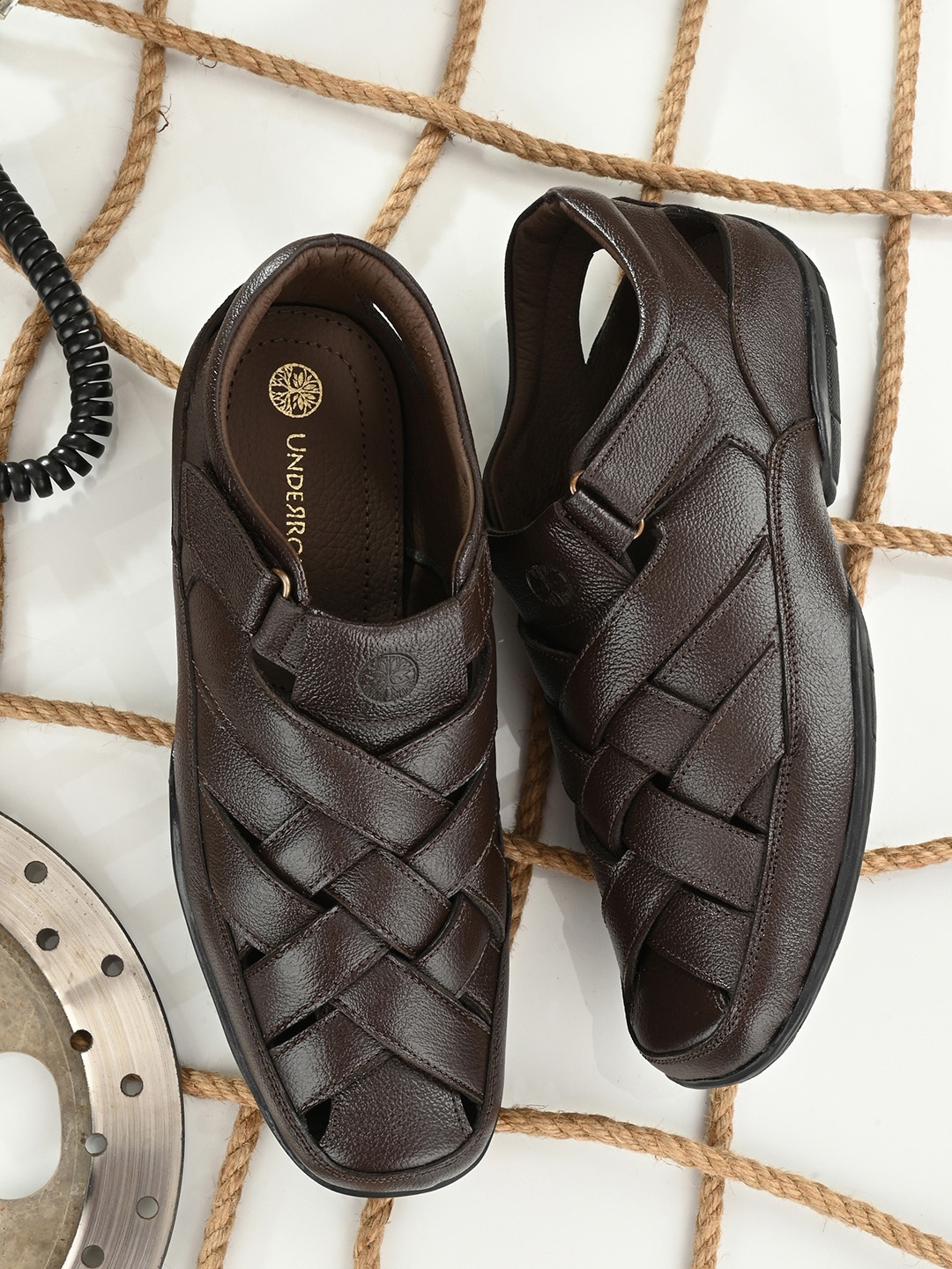 

UNDERROUTE Men Brown Leather Shoe-Style Velcro Sandals