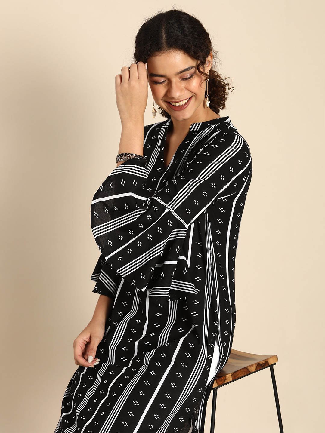 

Anouk Women Black & White Striped Bell Sleeves Kurta