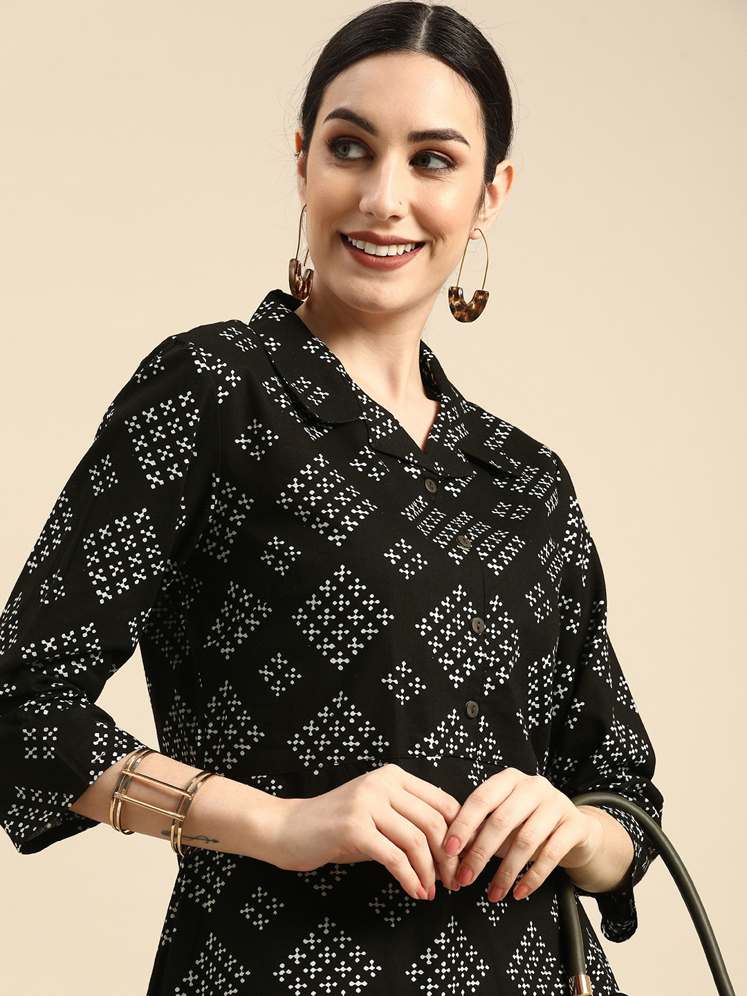 

Anouk Women Black & White Printed Pure Cotton A-Line Dress