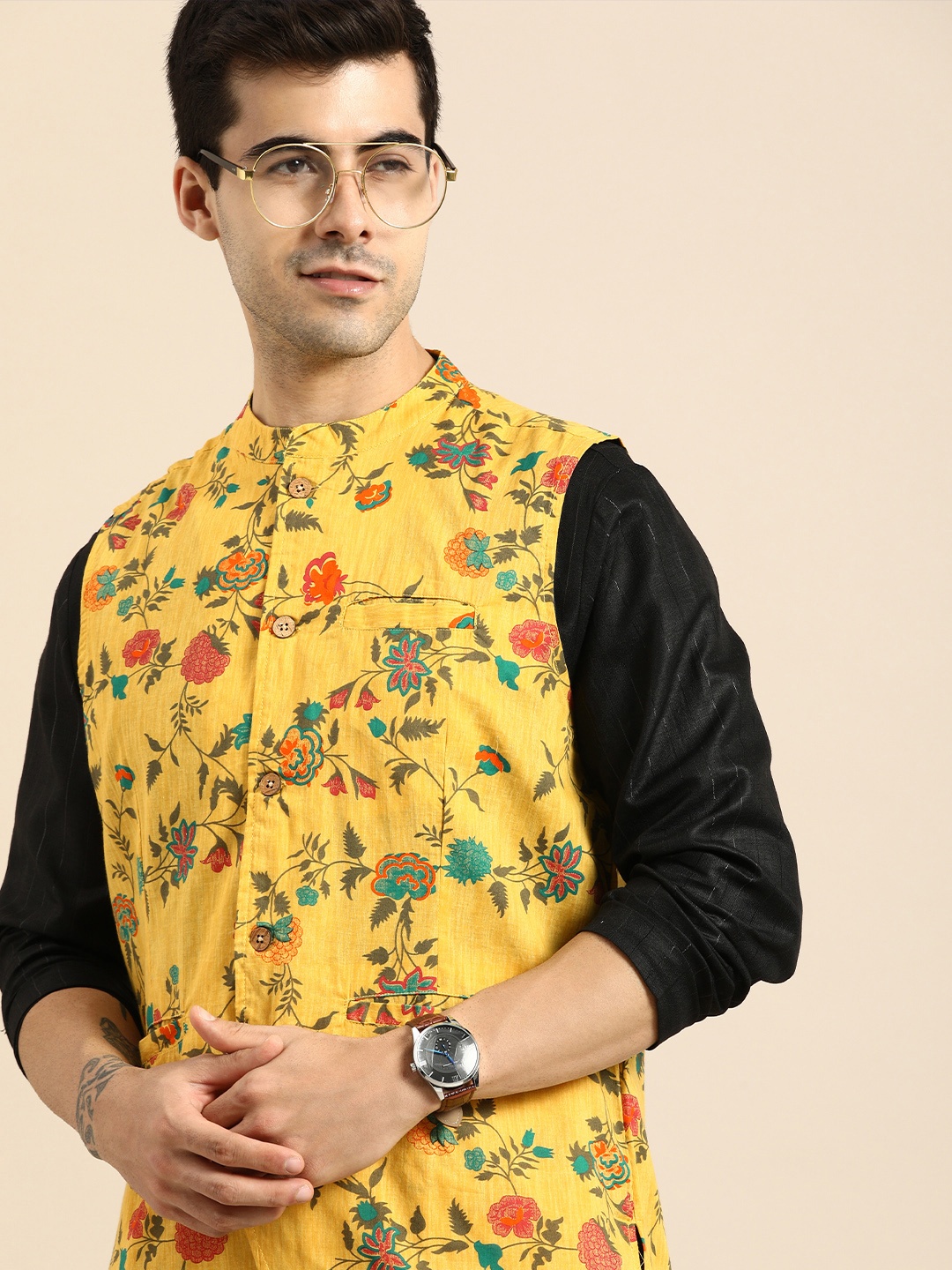 

Anouk Men Yellow Floral Printed Pure Cotton Nehru Jacket