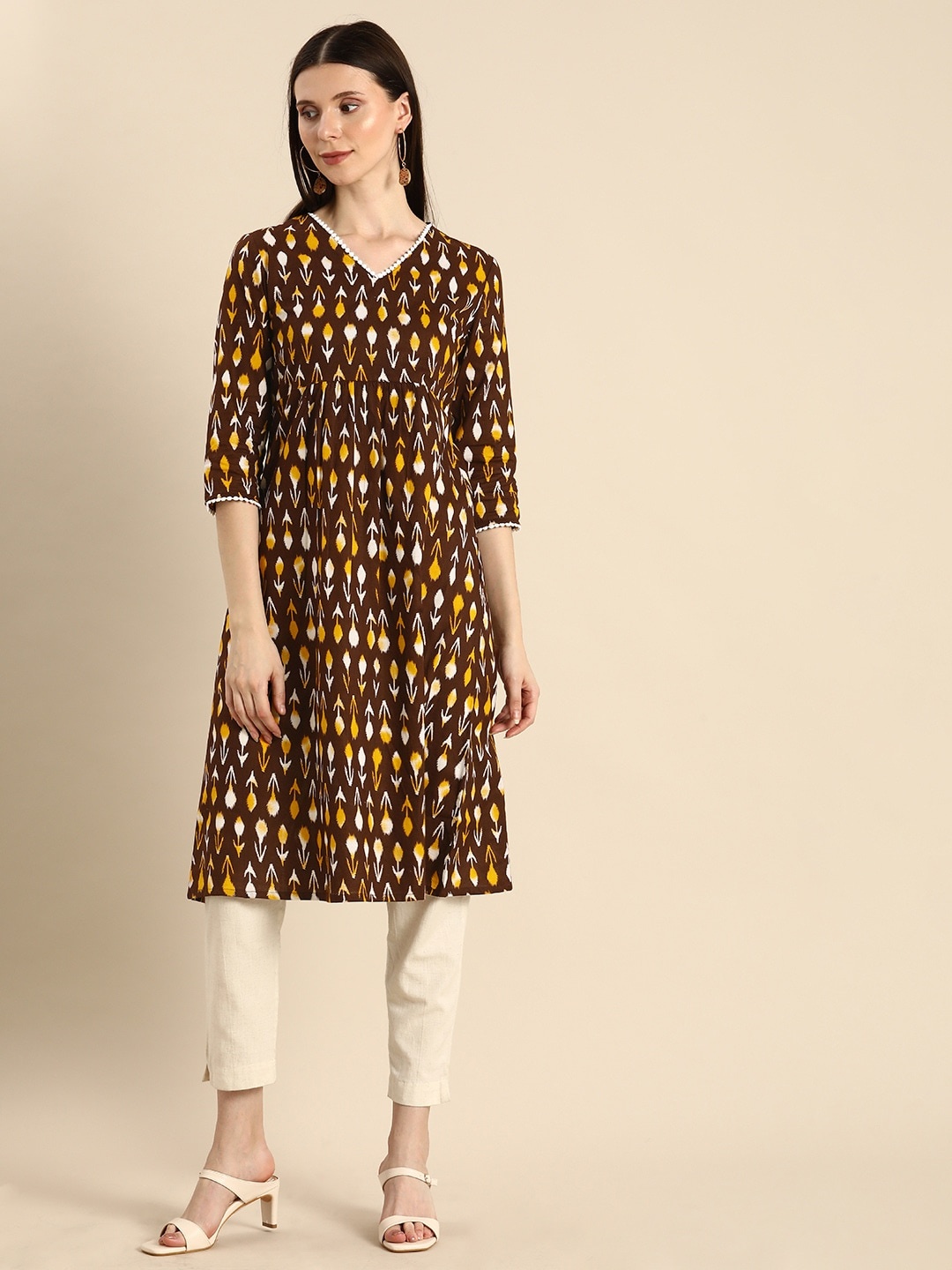 

Anouk Women Brown & Mustard Yellow Printed V-Neck Pure Cotton Straight Kurta