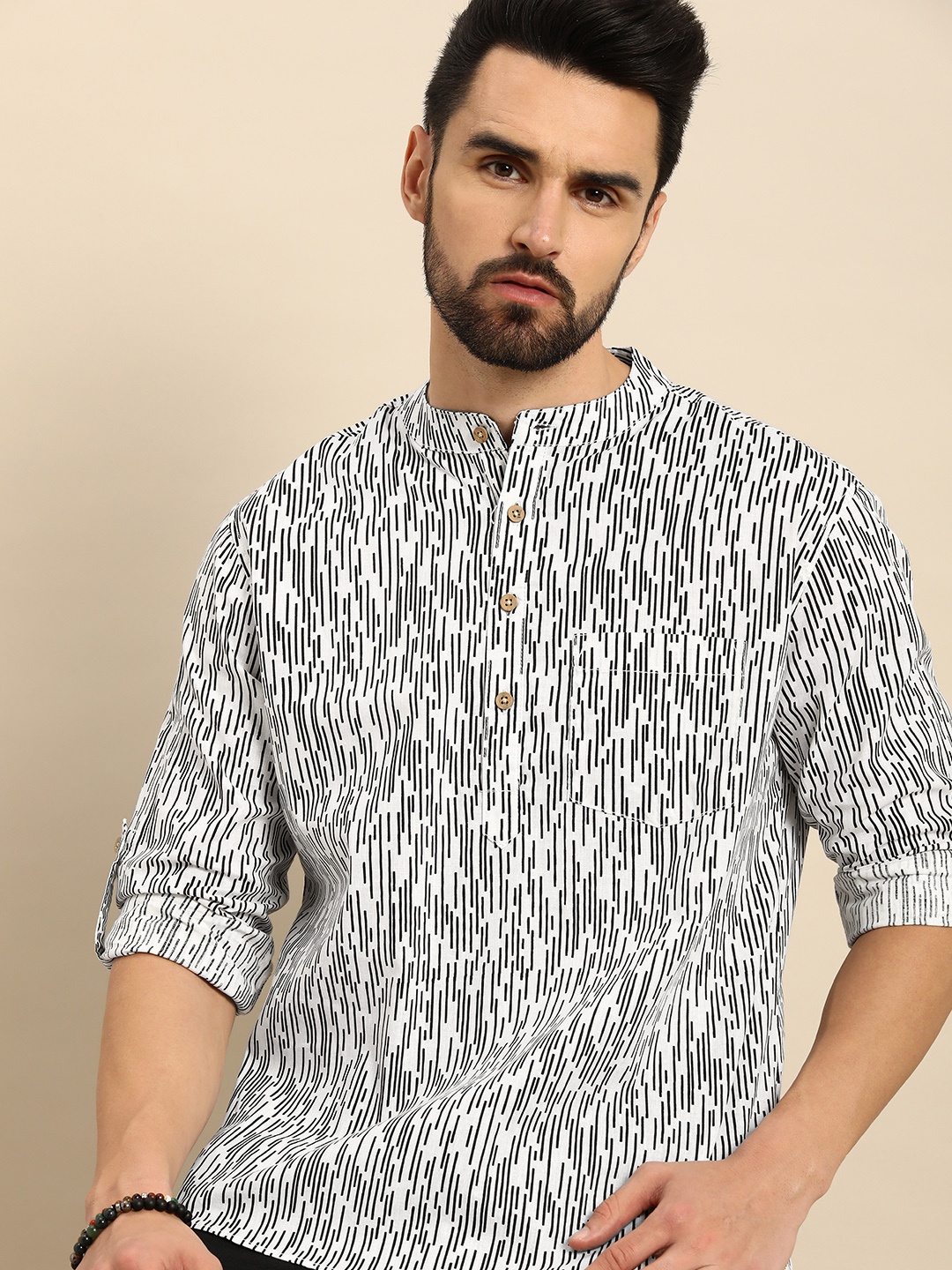 

Anouk Men White & Black Geometric Printed Kurta