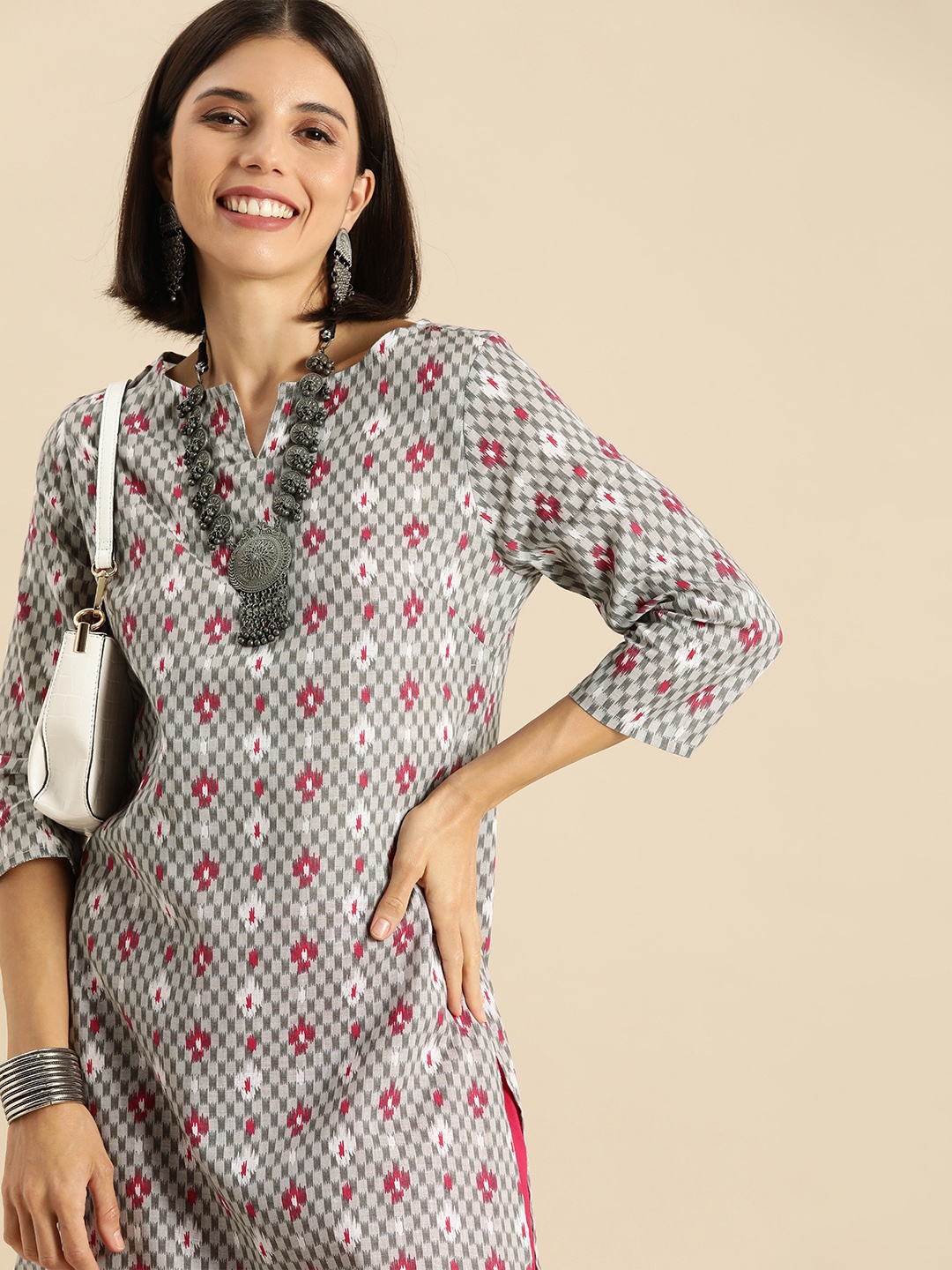 

Anouk Women Grey & White Ethnic Motifs Printed Kurta