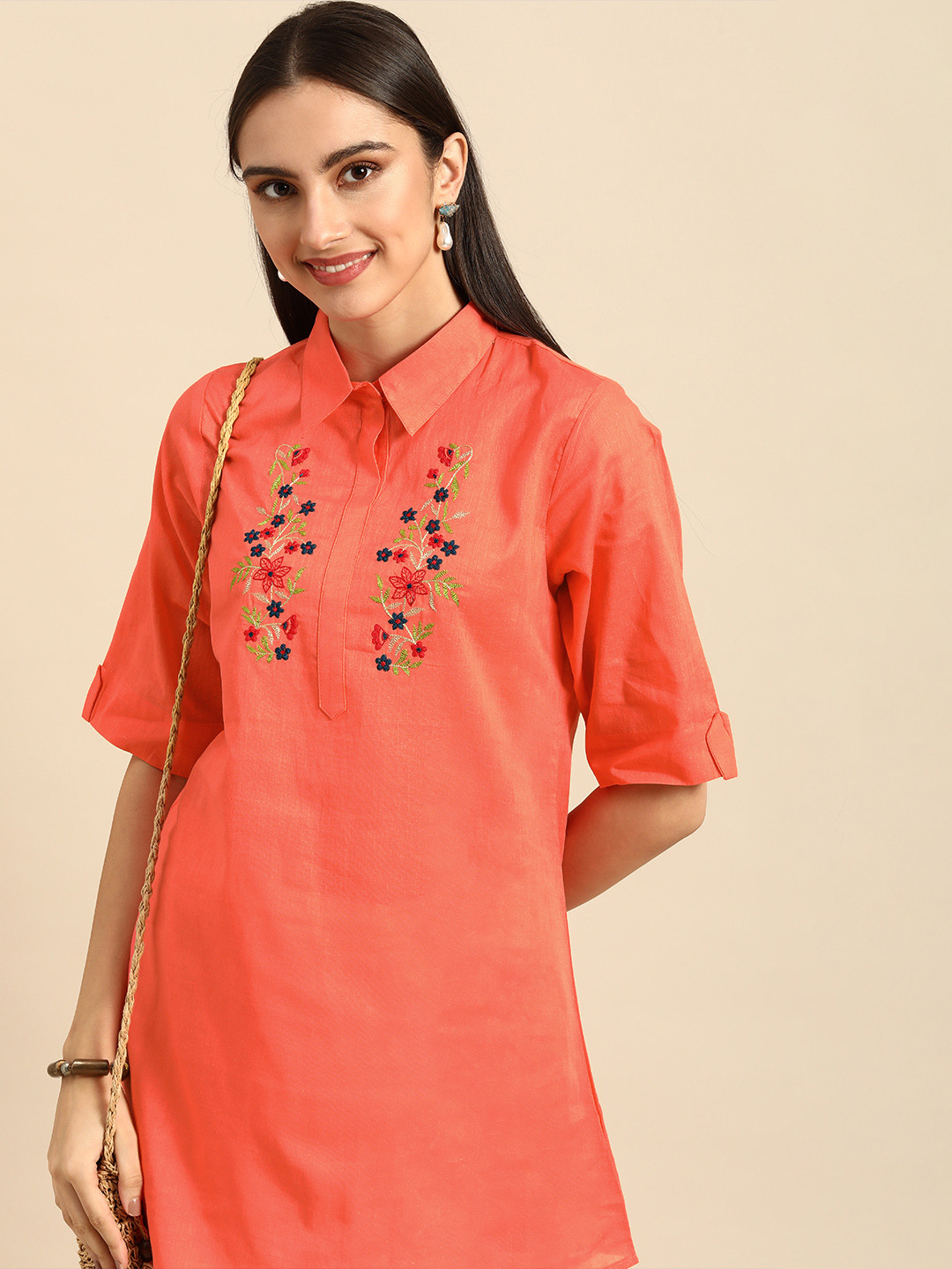 

Anouk Women Orange Floral Embroidered Thread Work Floral Pure Cotton Kurta