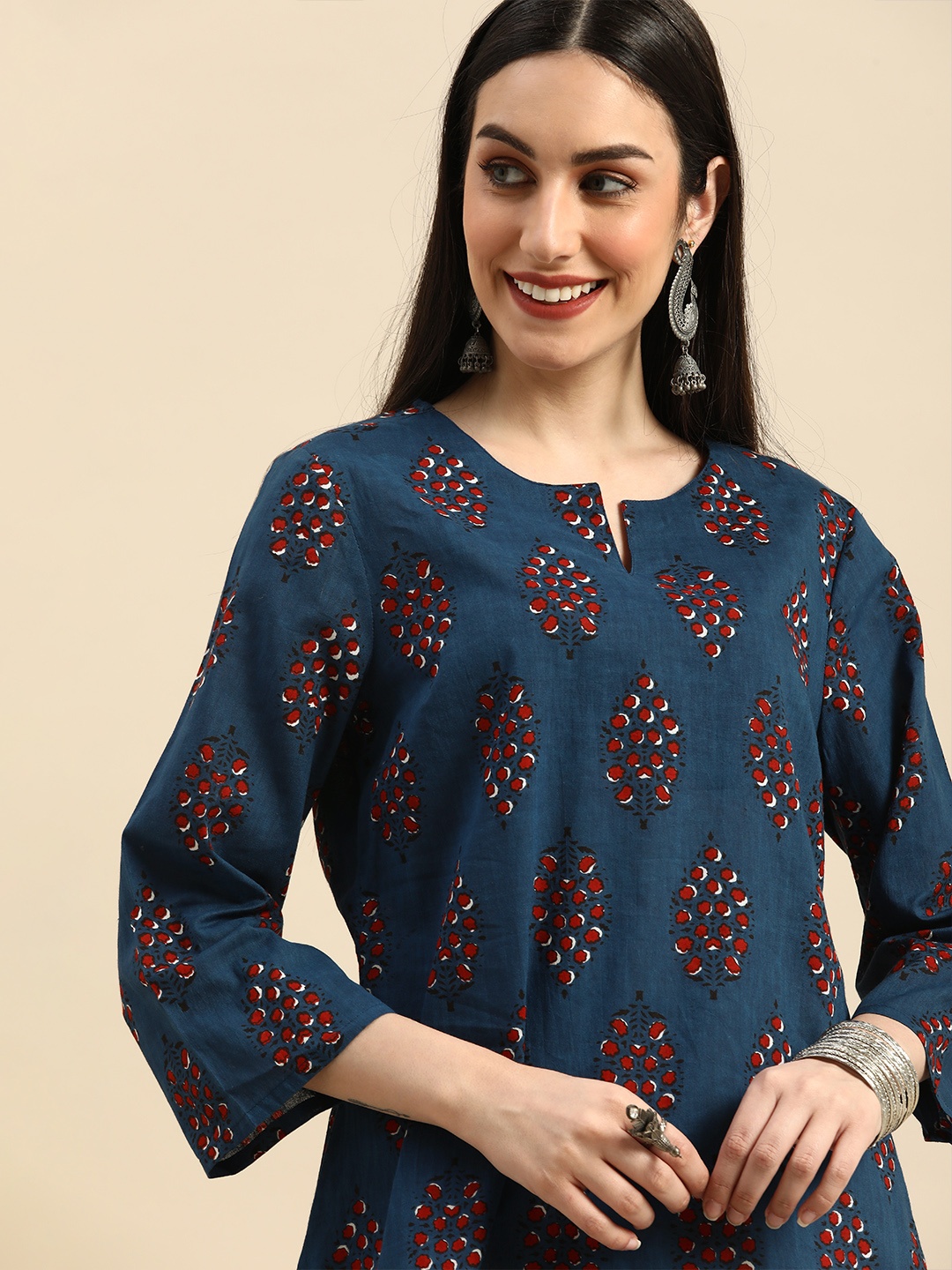 

Anouk Navy Blue & Maroon Floral Printed Pure Cotton Kurti