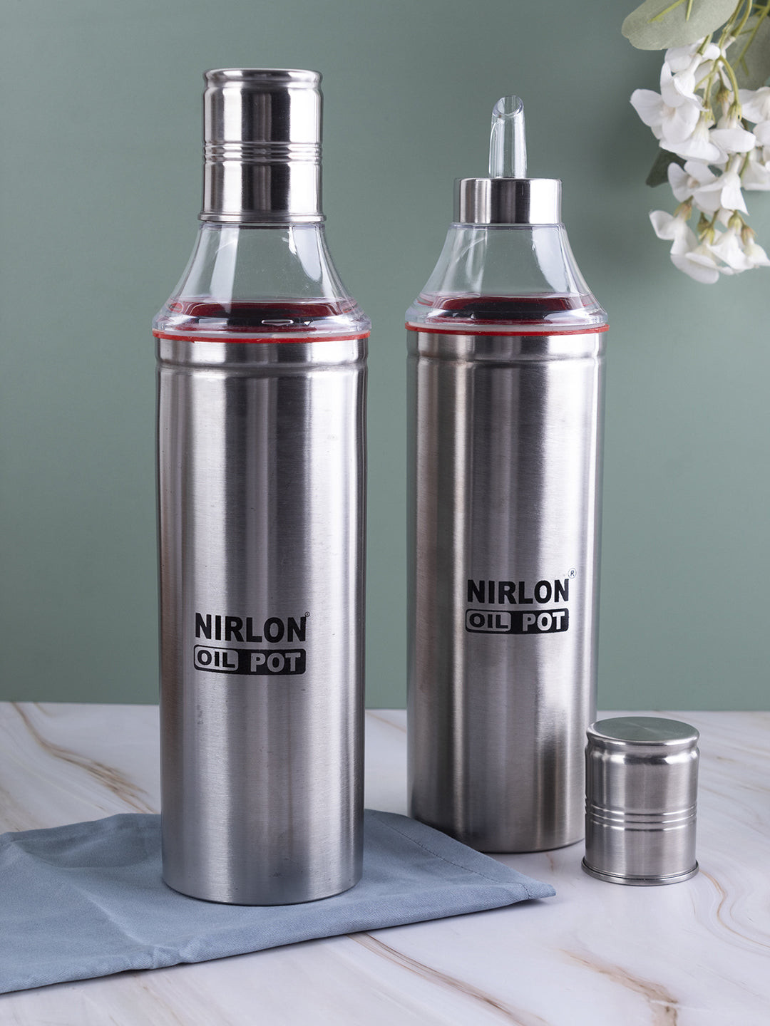 

MARKET99 Set Of 2 Silver-Toned Solid Stainless Steel Oil Dispenser 1000 ml