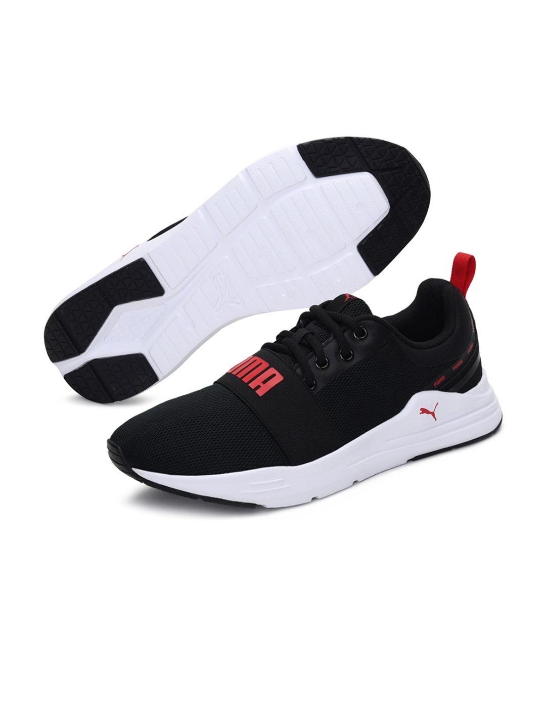

Puma Men Grey Printed Wired Run Signature Sneakers
