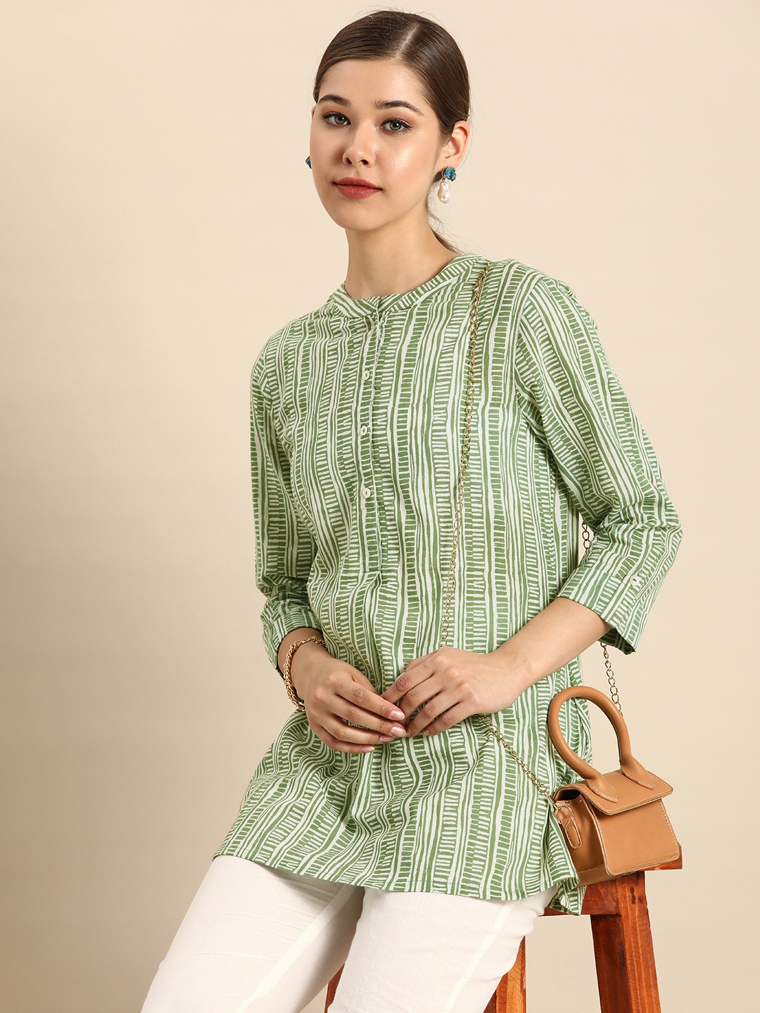 

Anouk Women Green & White Striped Pure Cotton Straight Kurti