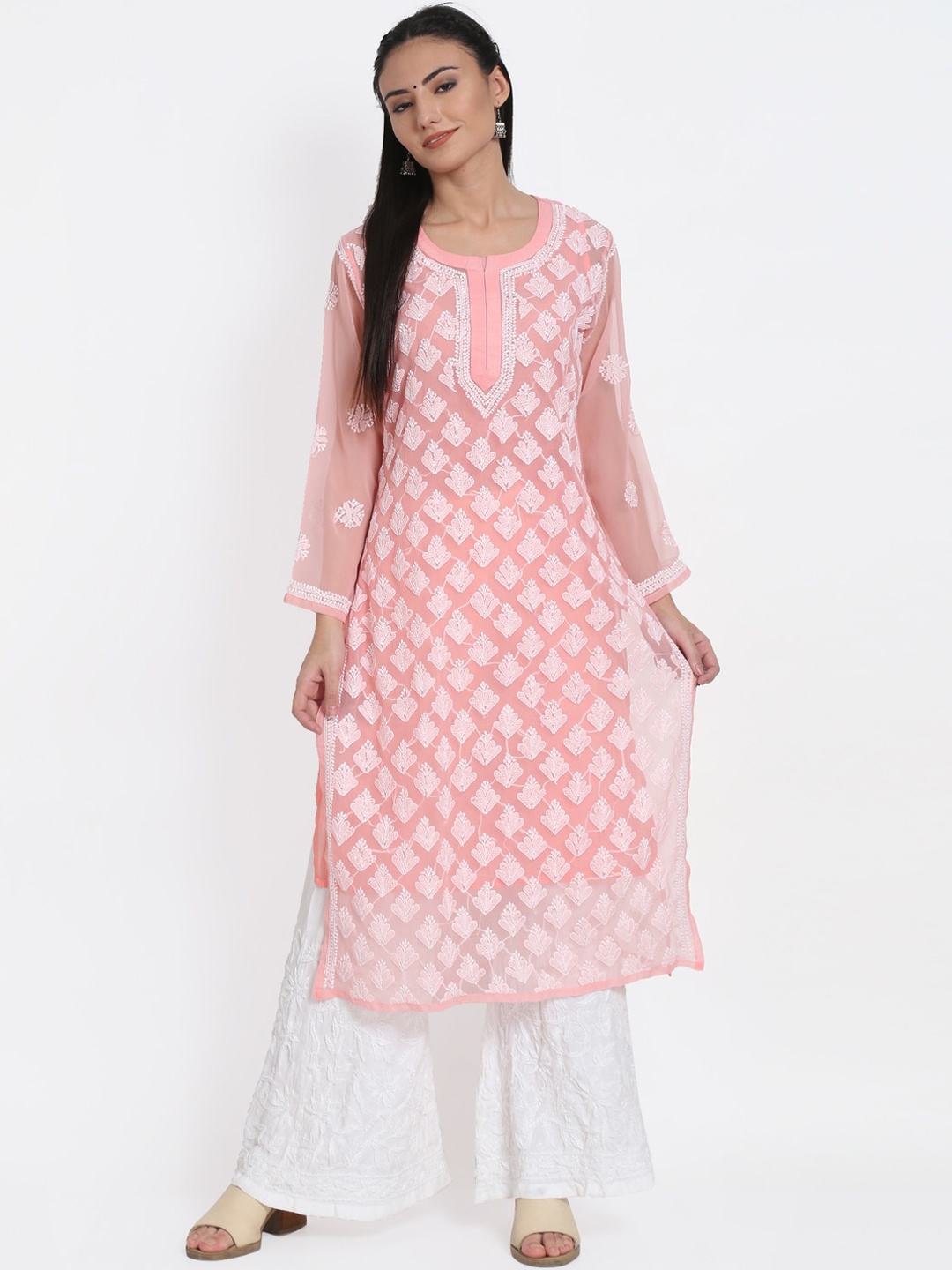 

PARAMOUNT CHIKAN Women Peach-Coloured Floral Embroidered Chikankari Georgette Kurta