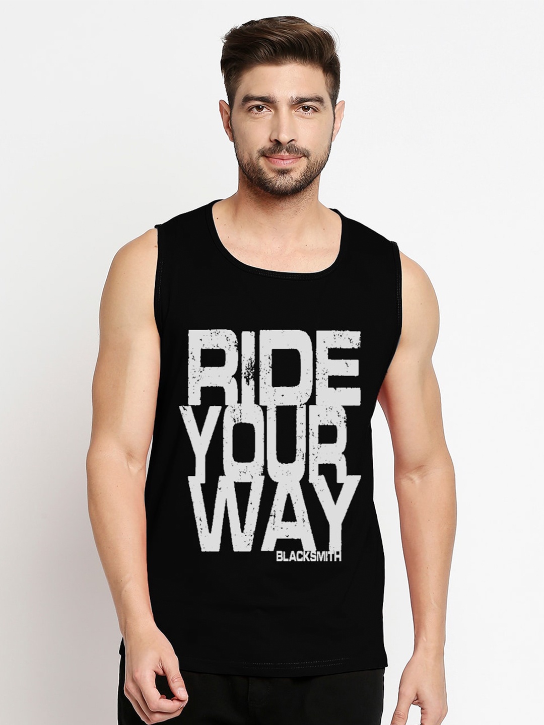 

Blacksmith Men Black & White Typography Printed Pure Cotton T-shirt