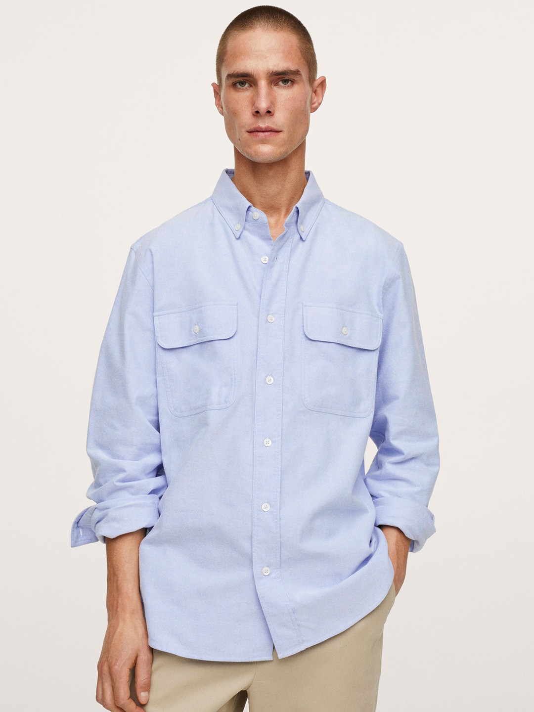 

MANGO MAN Blue Solid Pure Cotton Casual Shirt