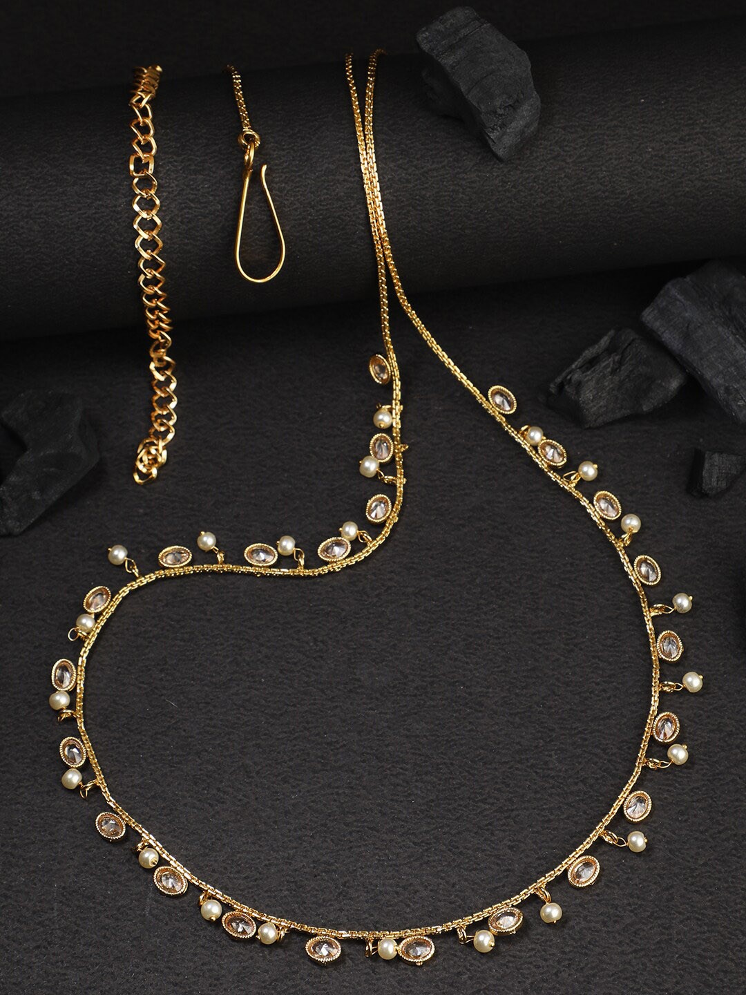 

Adwitiya Collection Women Gold-Toned & Plated Beaded Kamarbandh