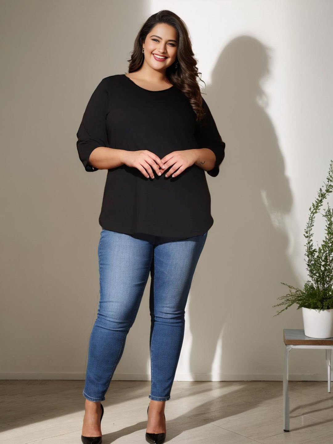 

Amydus Women Plus Size Black V-Neck Drop-Shoulder Sleeves T-shirt