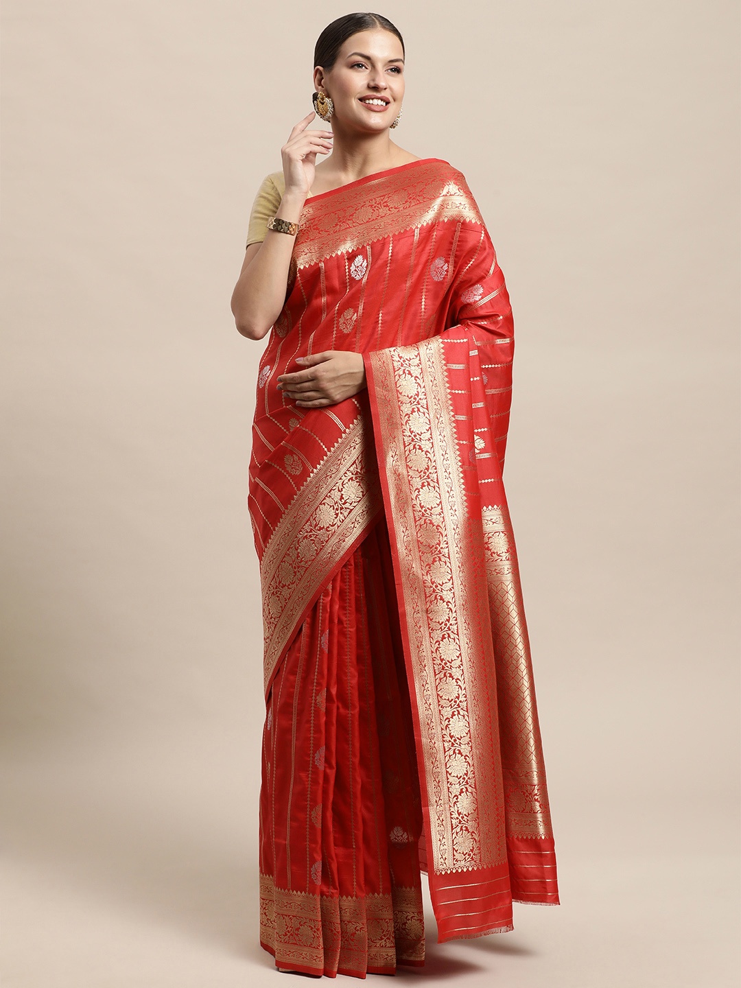 

PERFECTBLUE Red & Gold-Toned Floral Woven Design Art Silk Kanjeevaram Saree