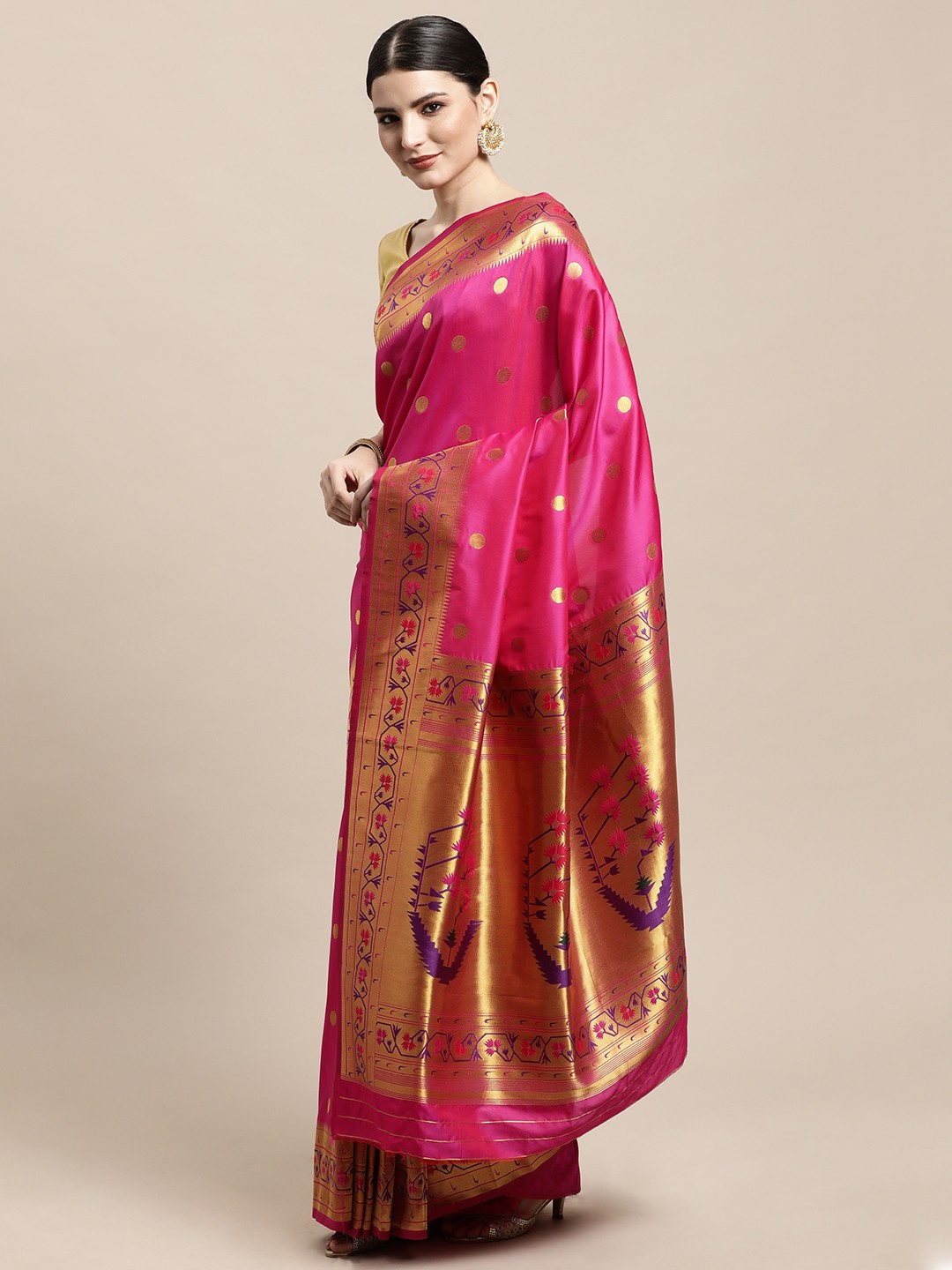 

PERFECTBLUE Pink & Golden Art Silk Mysore Silk Saree