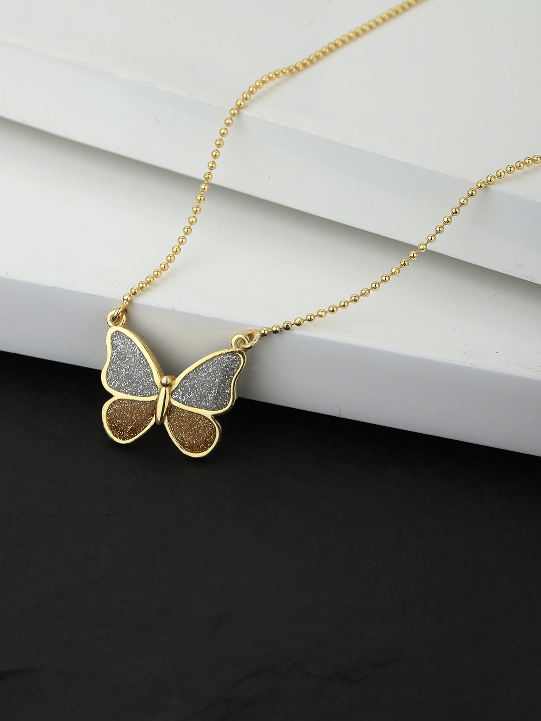 

Carlton London Gold-Plated Minimal Necklace