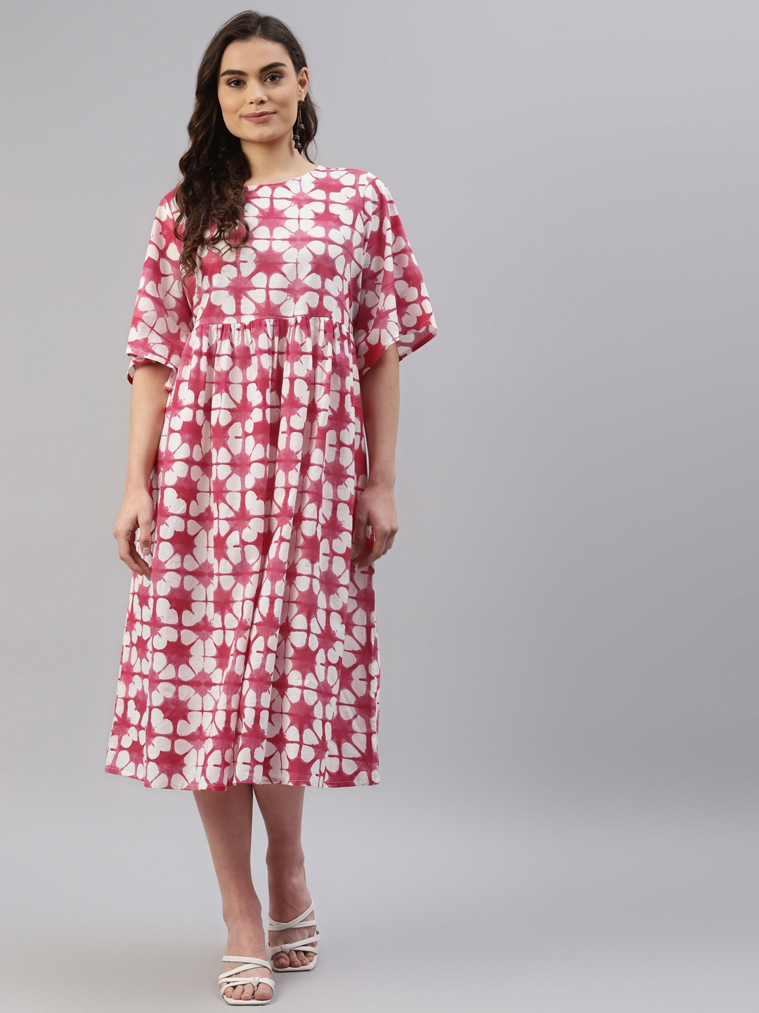 

DESI BEATS Pink & White Floral Printed Pure Cotton Fit & Flare Dress
