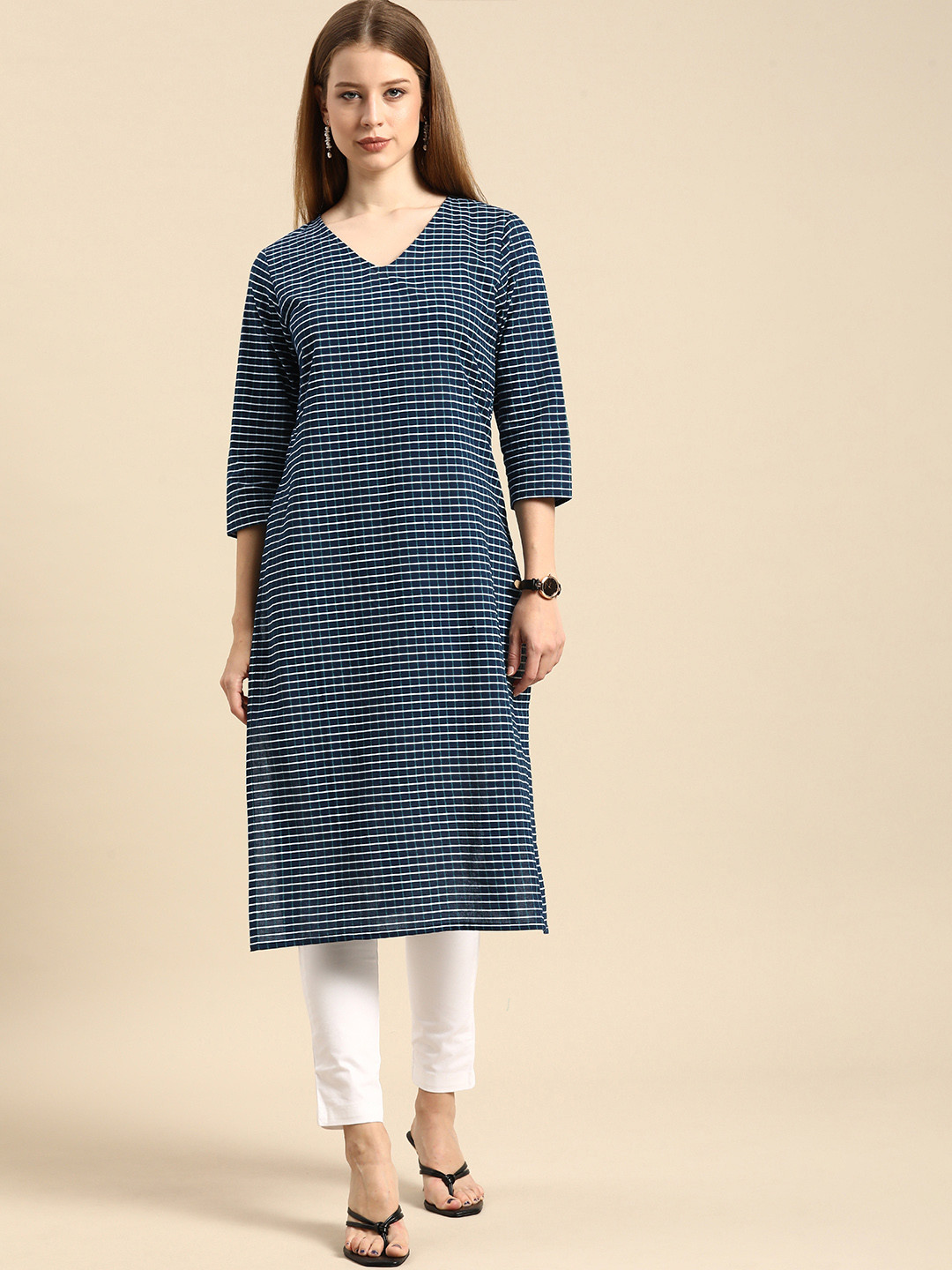 

Anouk Women Navy Blue & Off White Checked Regular Kurta