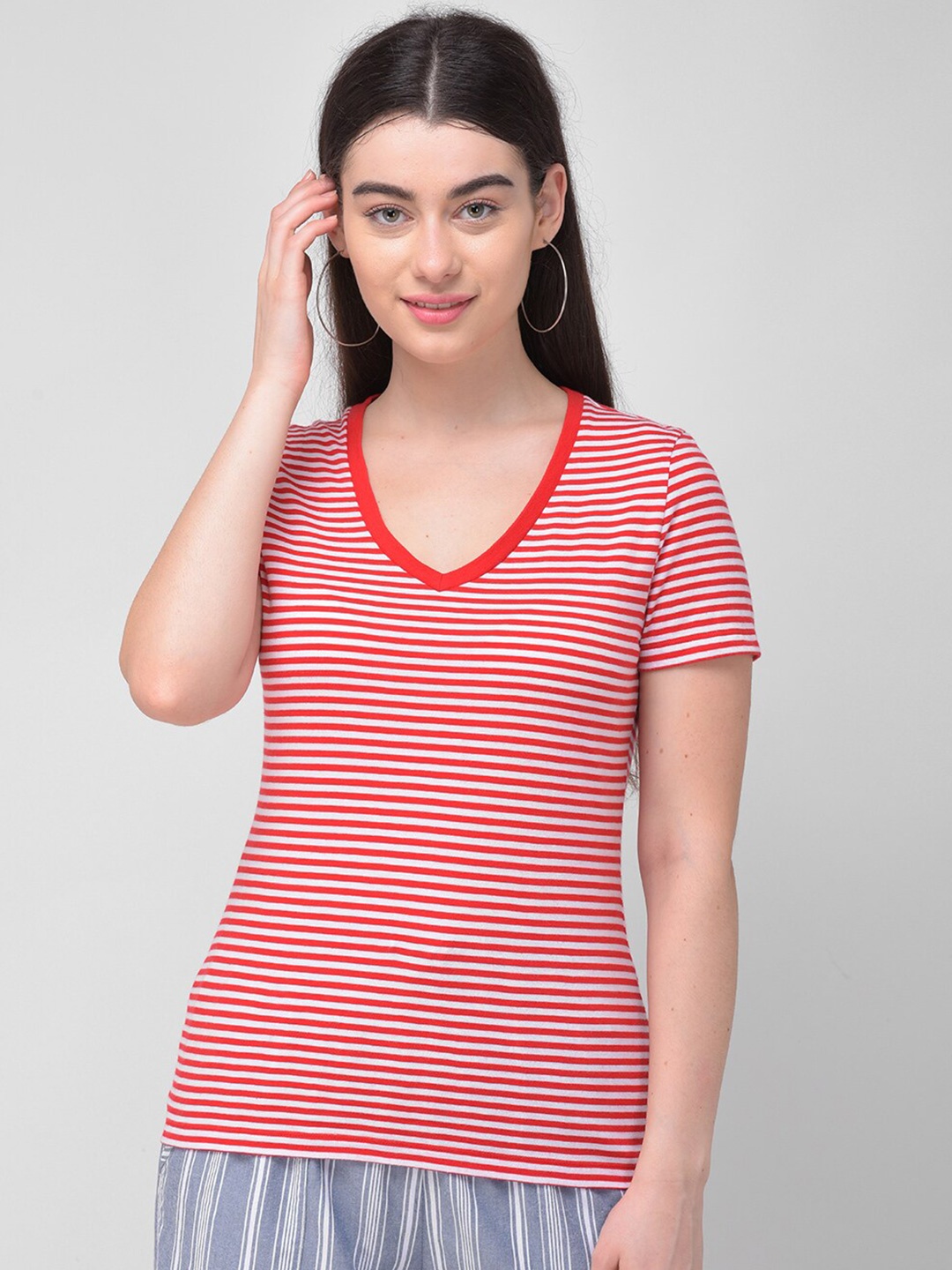 

Woodland Women Red & White Striped V-Neck T-shirt