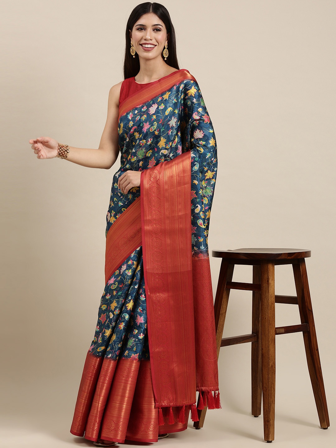 

VASTRANAND Navy Blue & Maroon Ethnic Printed Zari Silk Blend Saree