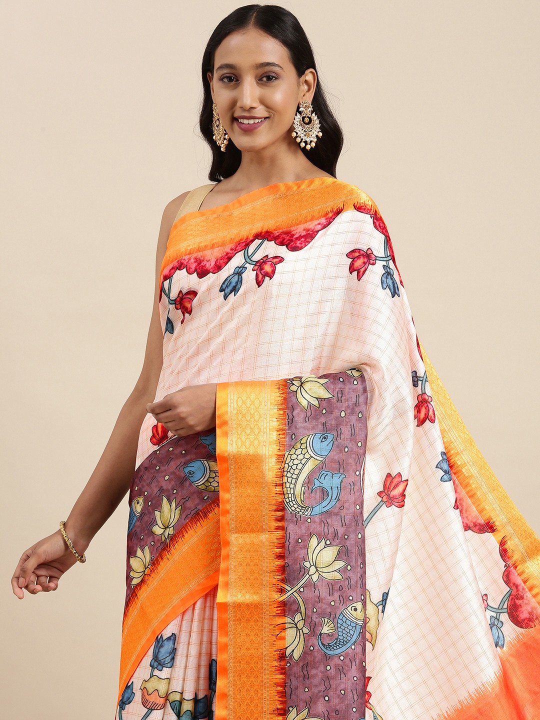 

VASTRANAND Off White & Orange Printed Zari Silk Blend Uppada Saree