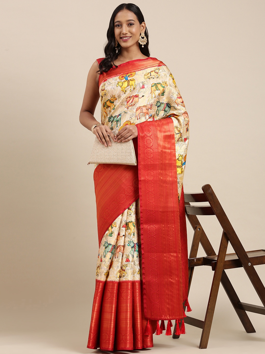 

VASTRANAND Cream-Coloured & Red Ethnic Print Zari Silk Blend Saree