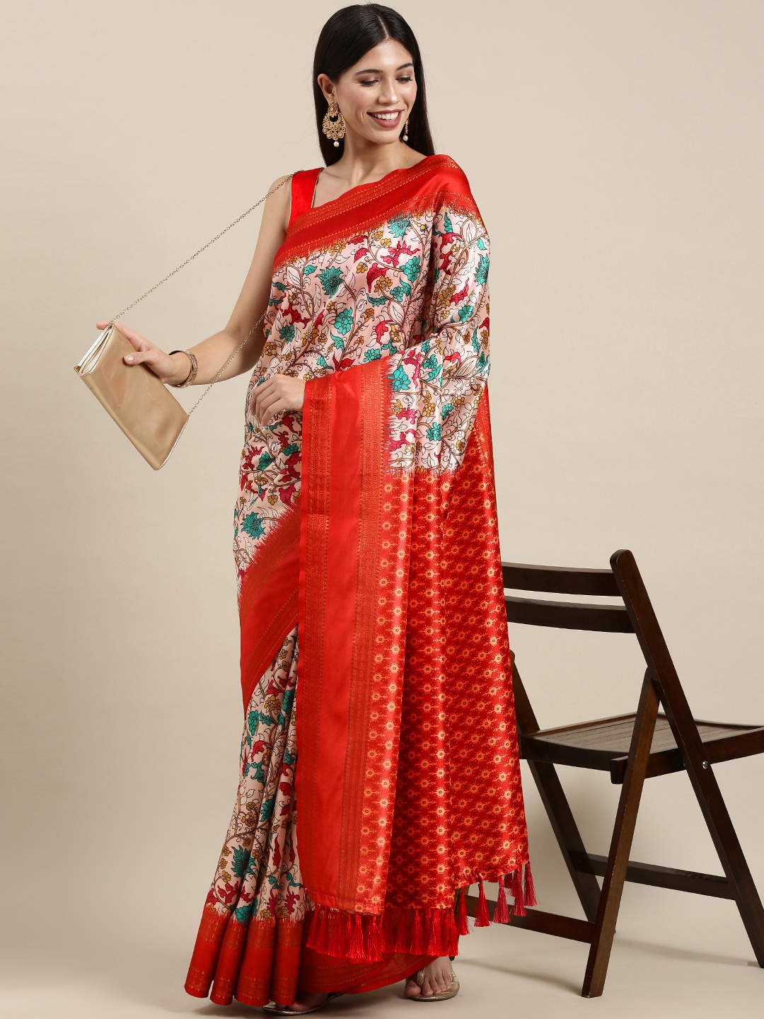 

VASTRANAND Pink & Red Floral Kalamkari Print Saree