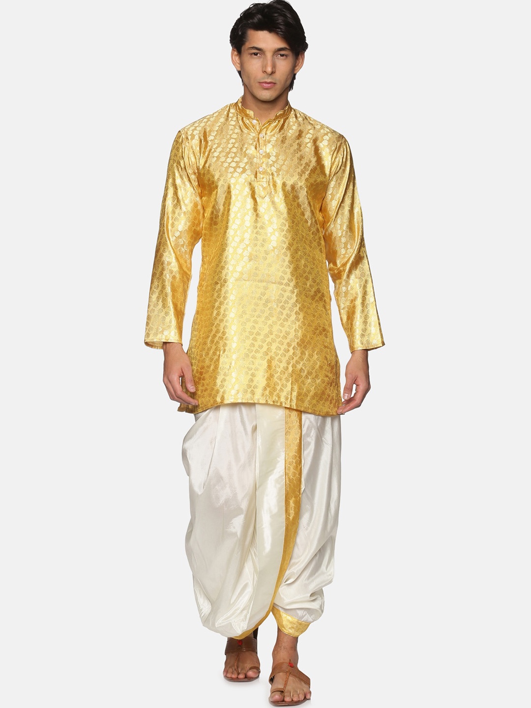 

Sethukrishna Men Gold-Toned Ethnic Motifs Woven Design Kurta with Dhoti Pants