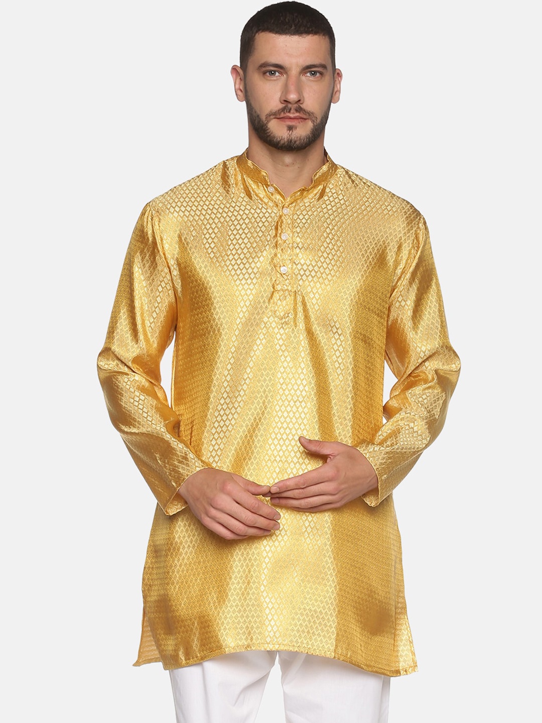 

Sethukrishna Men Gold-Toned Geometric Kurta