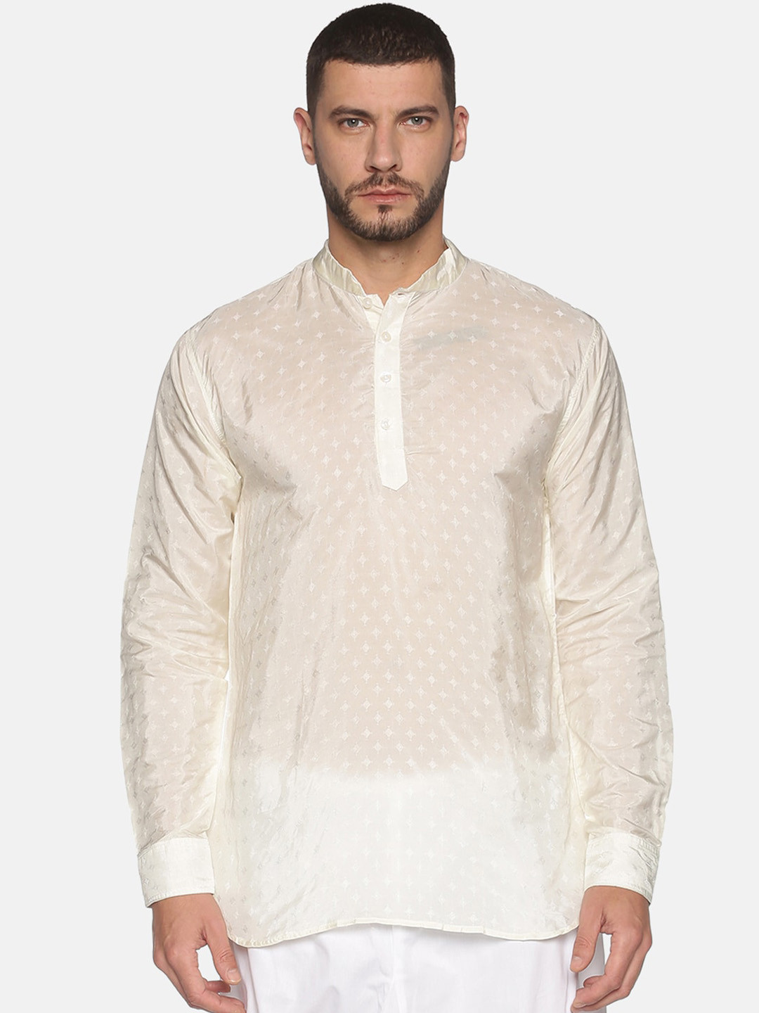 

Sethukrishna Men Cream Geometric Thread Work Short Kurta