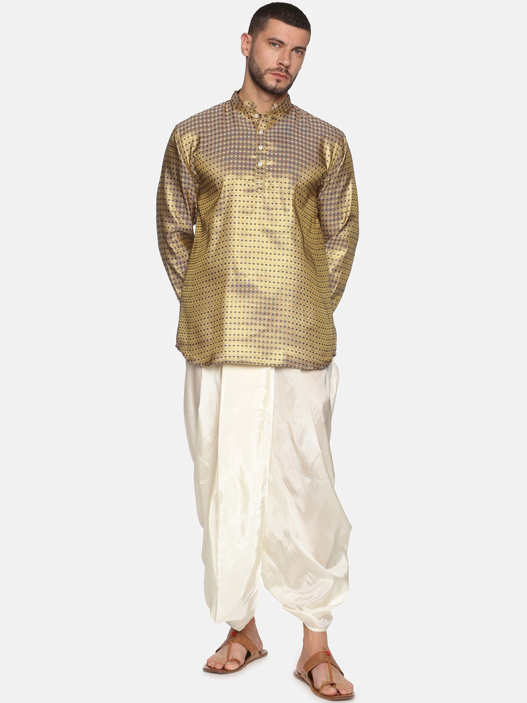 

Sethukrishna Men Gold-Toned & Blue Woven Design Kurta with Dhoti Pants