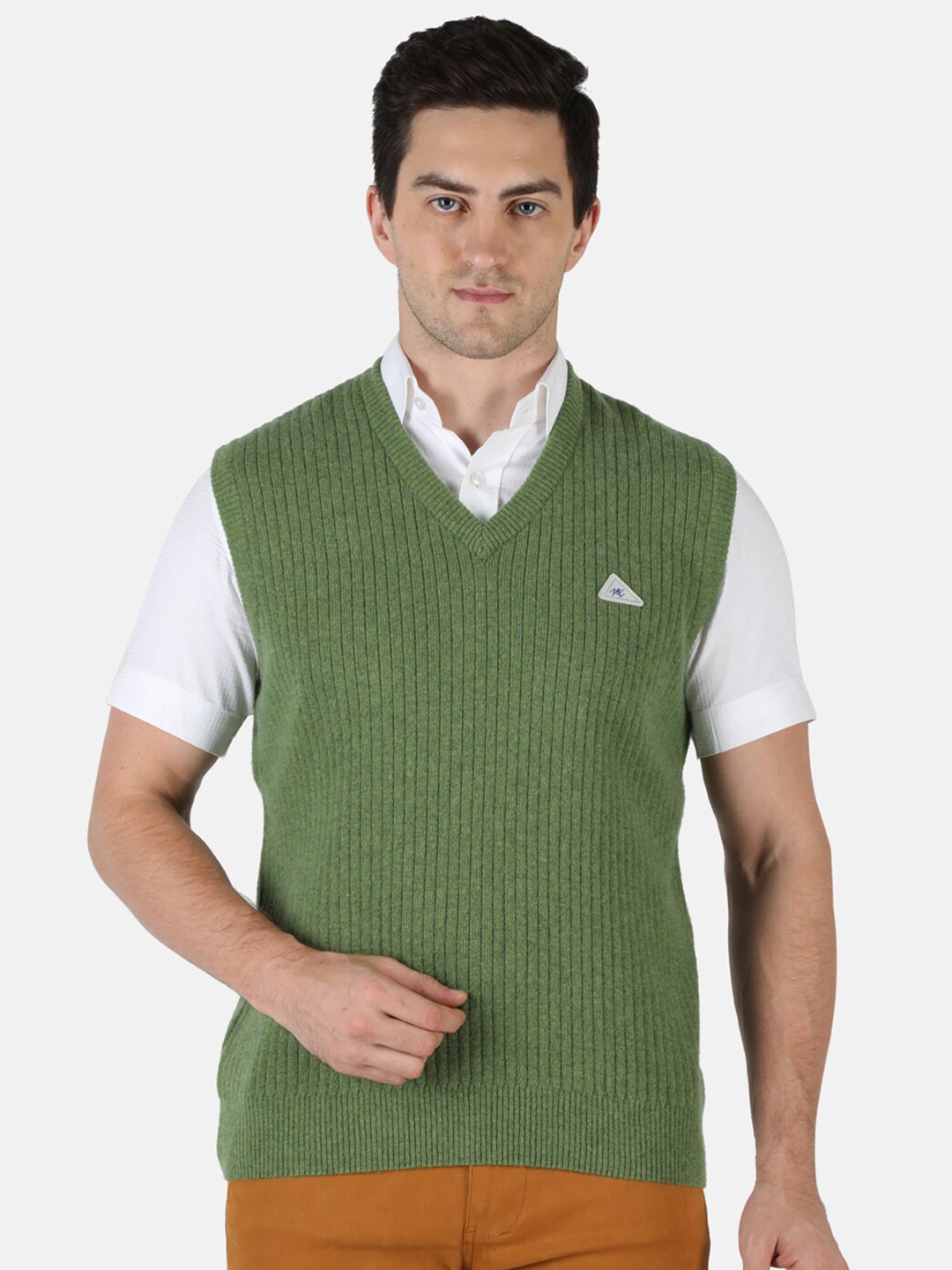 

Monte Carlo Men Green Pure Wool Sleeveless Ribbed Sweater Vest