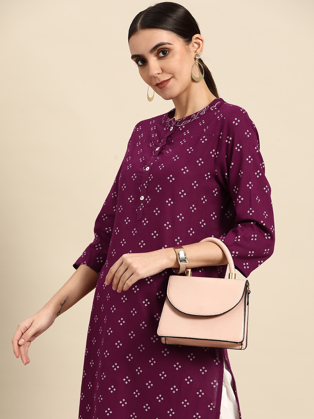 

Anouk Women Magenta & White Bandhani Printed Kurta
