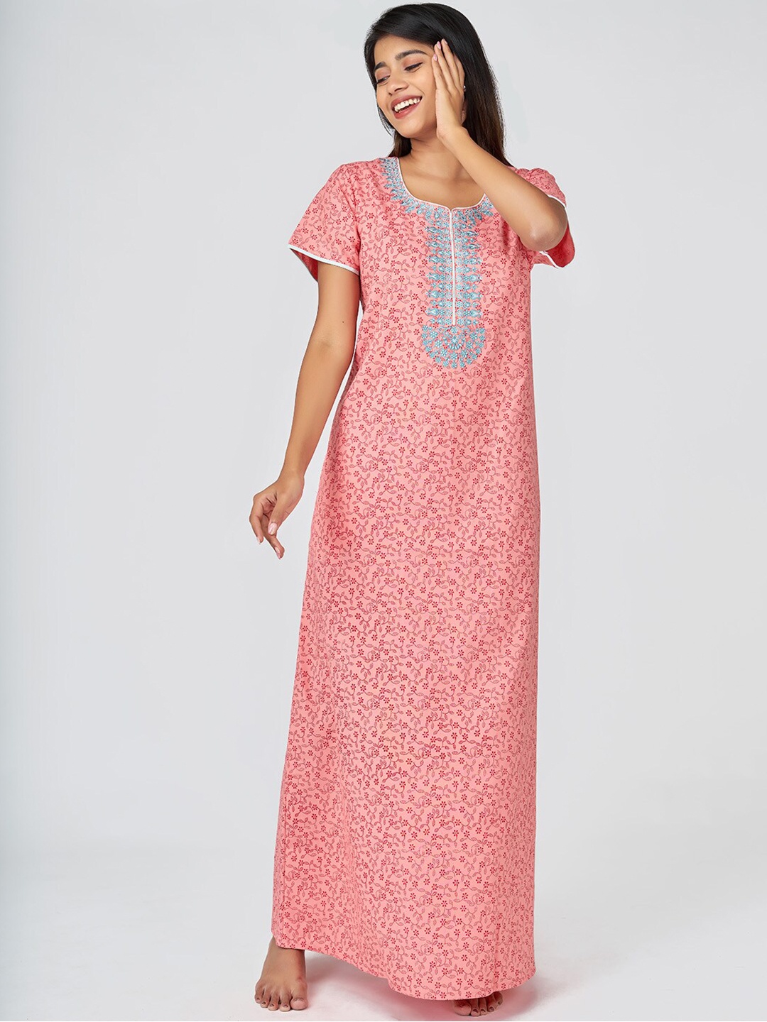 

Maybell Peach-Coloured Printed Maxi Nightdress