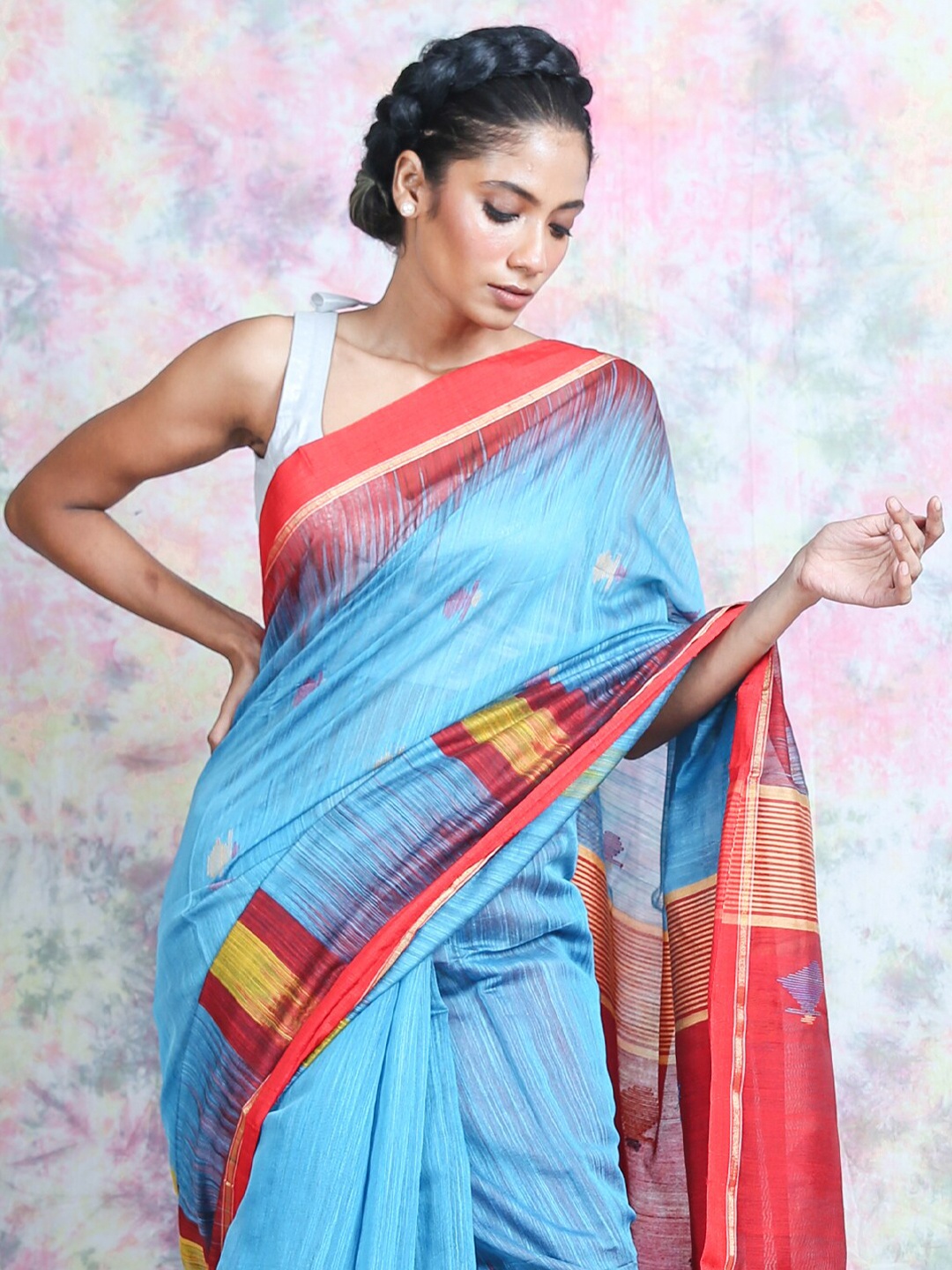 

Charukriti Blue & Red Woven Design Cotton Blend Saree