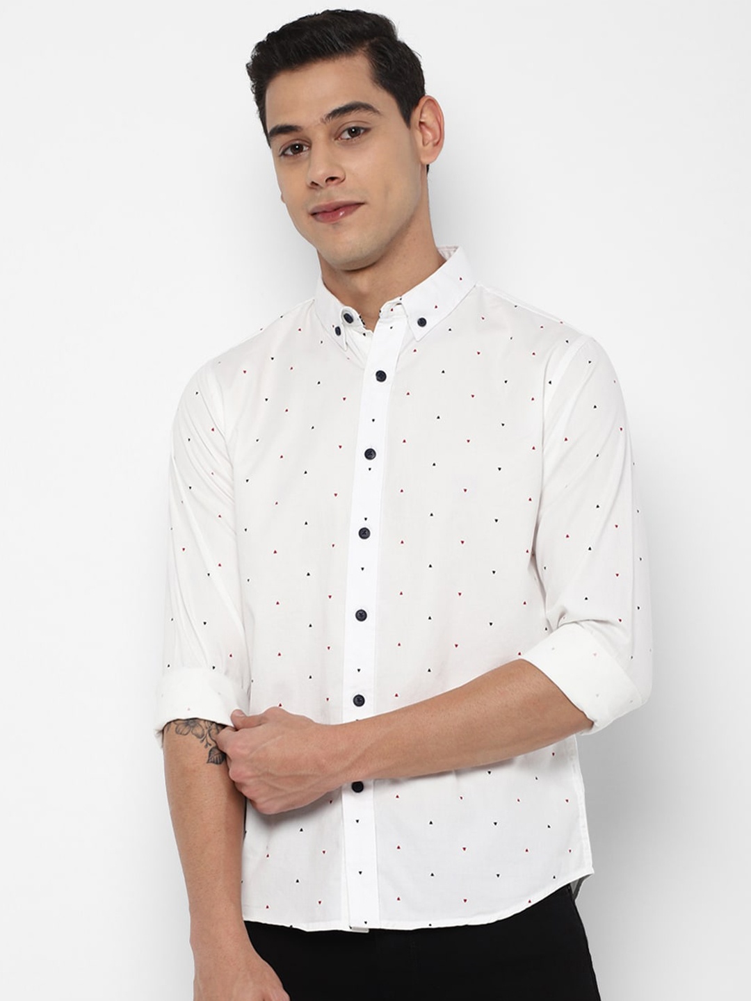 

FOREVER 21 Men White Printed Casual Shirt