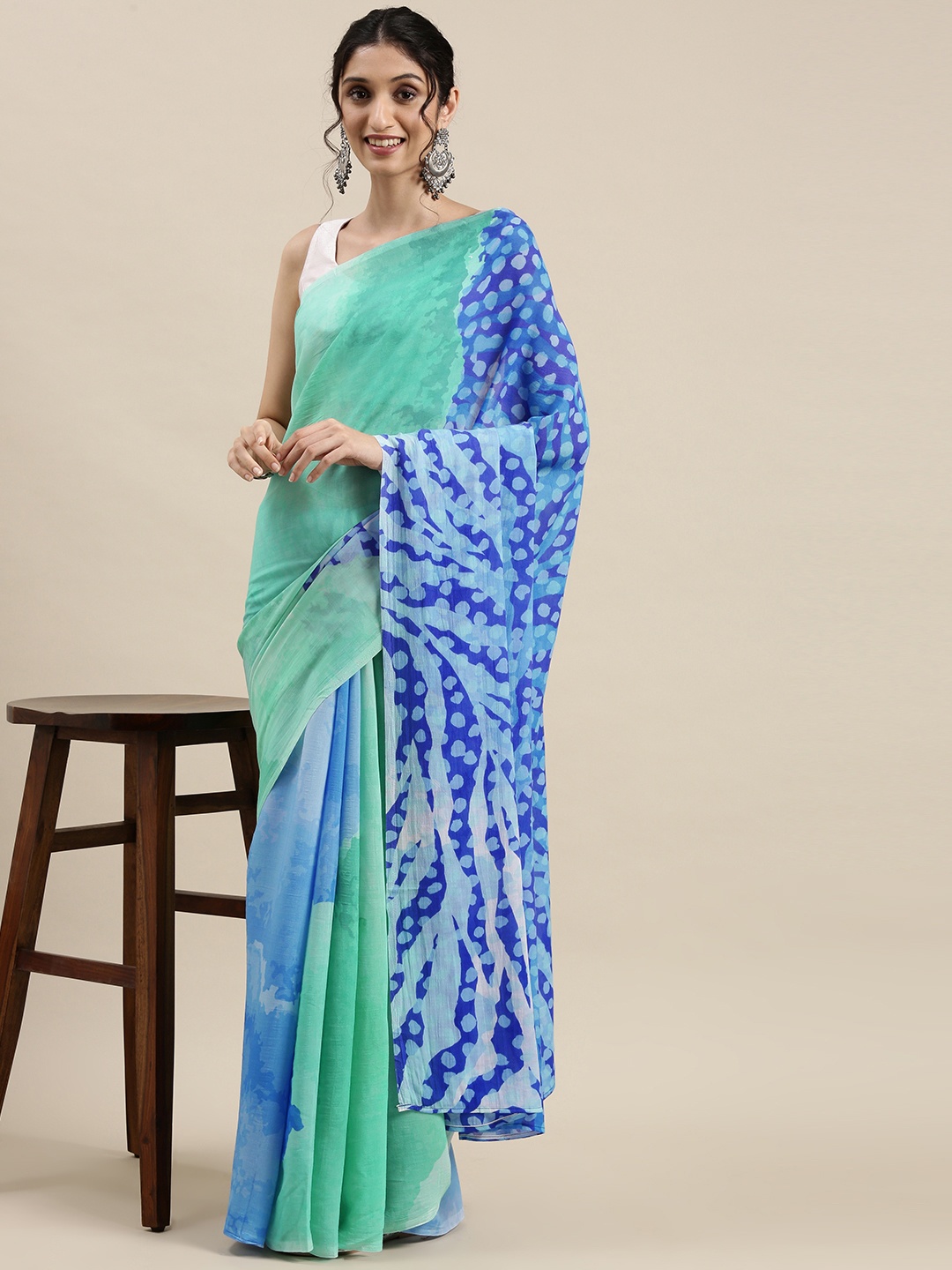 

navyasa Blue & Green Liva Georgette Saree