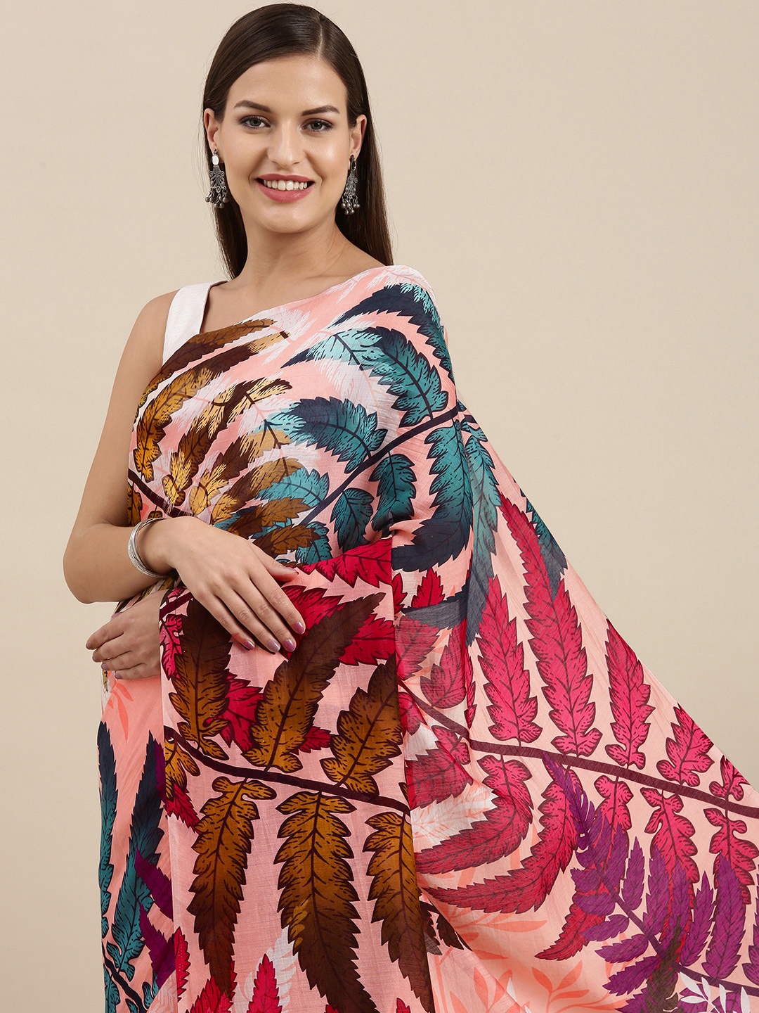 

navyasa by liva Green & Pink Ethnic Motifs Printed Liva OrganzaSaree