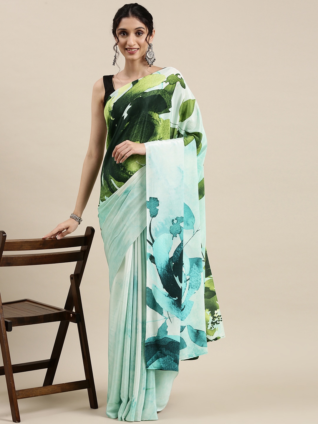 

navyasa by liva Blue & Green Liva Crepe Saree