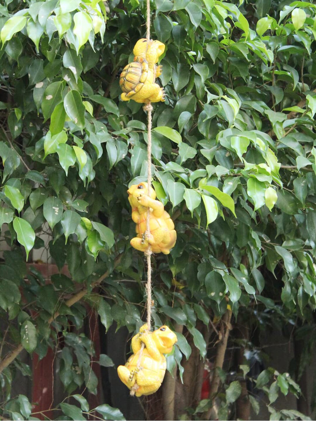 

Wonderland Green Turtle On String Hanging Garden & Balcony Decor