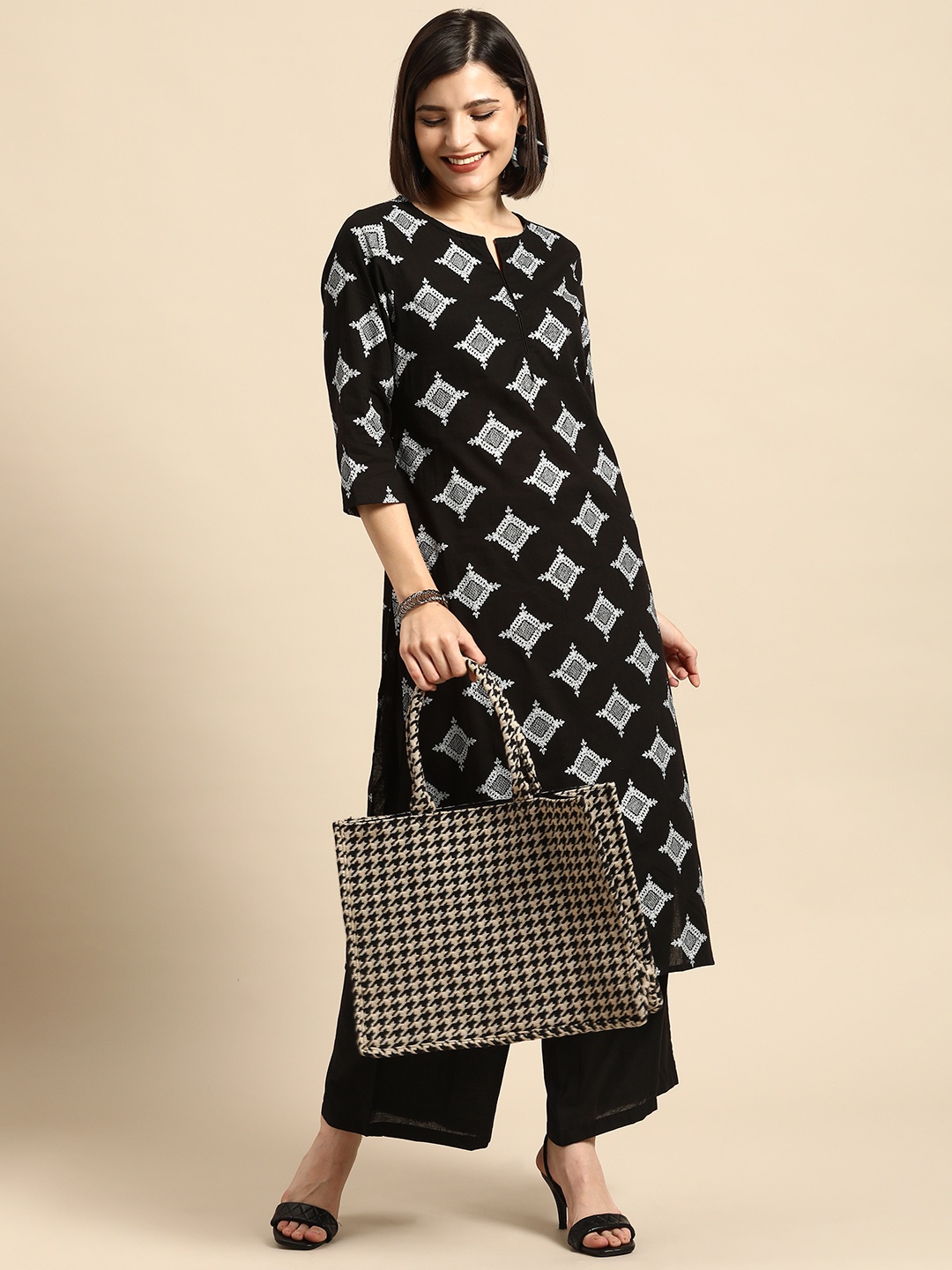 

Anouk Women Black Ethnic Motifs Printed Pure Cotton Kurta with Palazzos