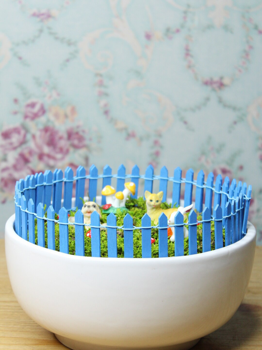

Wonderland Set of 2 Blue Miniature Long Fence