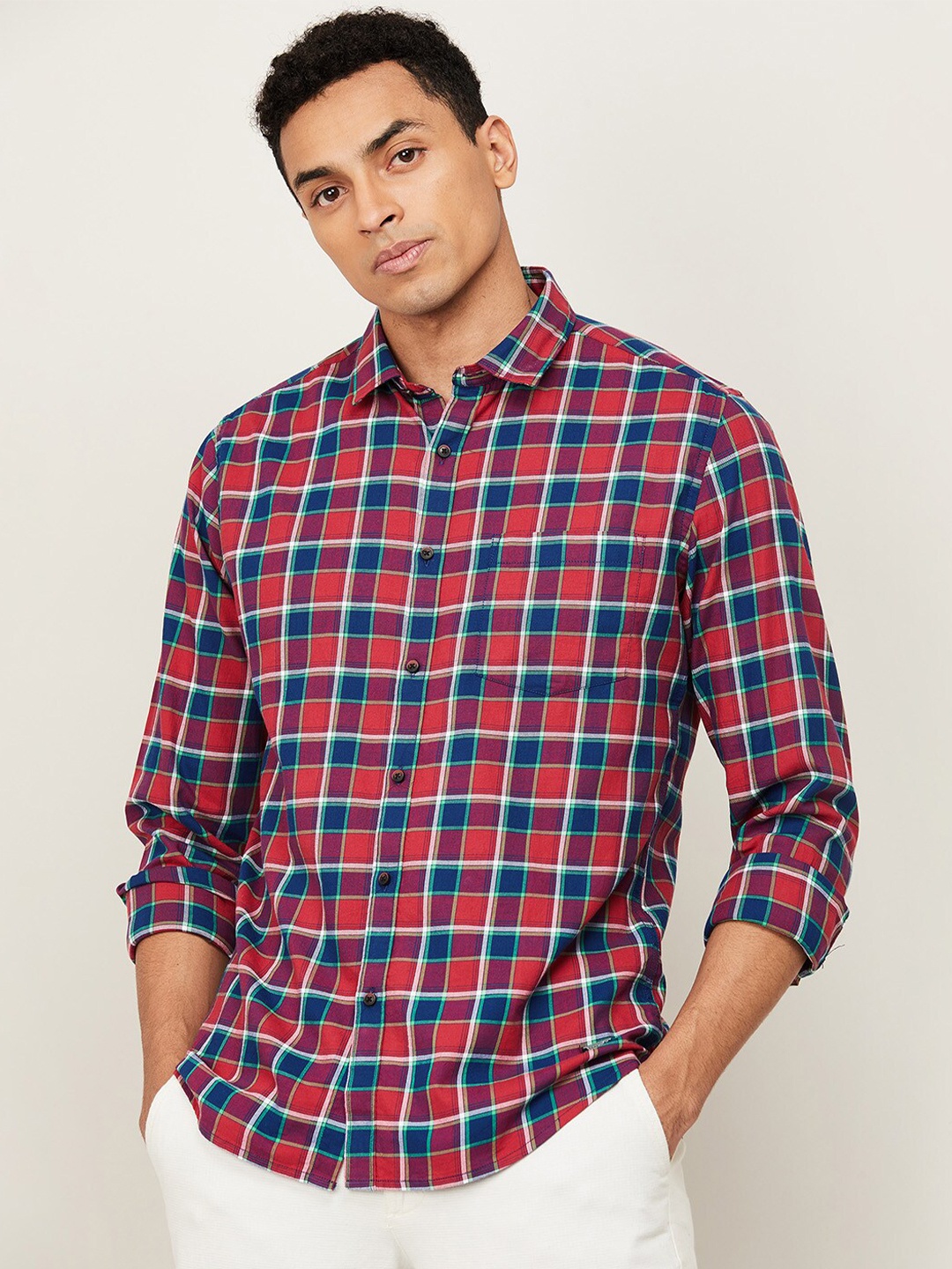

Bossini Men Red Relaxed Tartan Checks Checked Casual Shirt