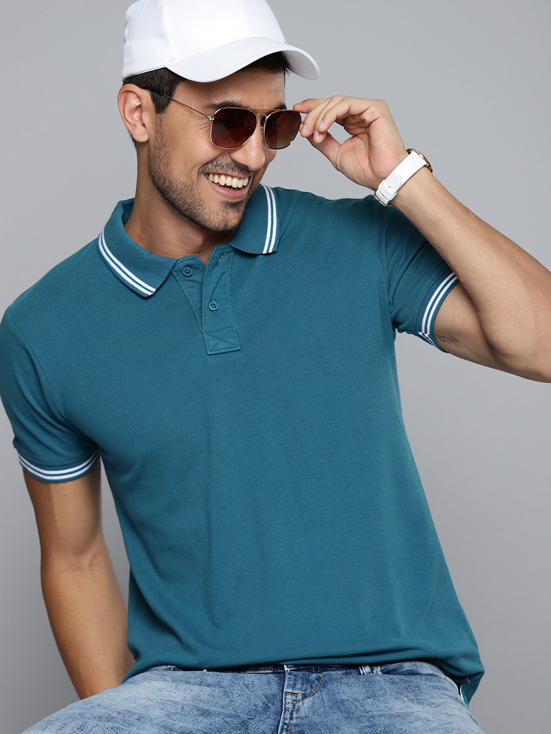 

HERE&NOW Men Teal Blue Solid Polo Collar T-shirt