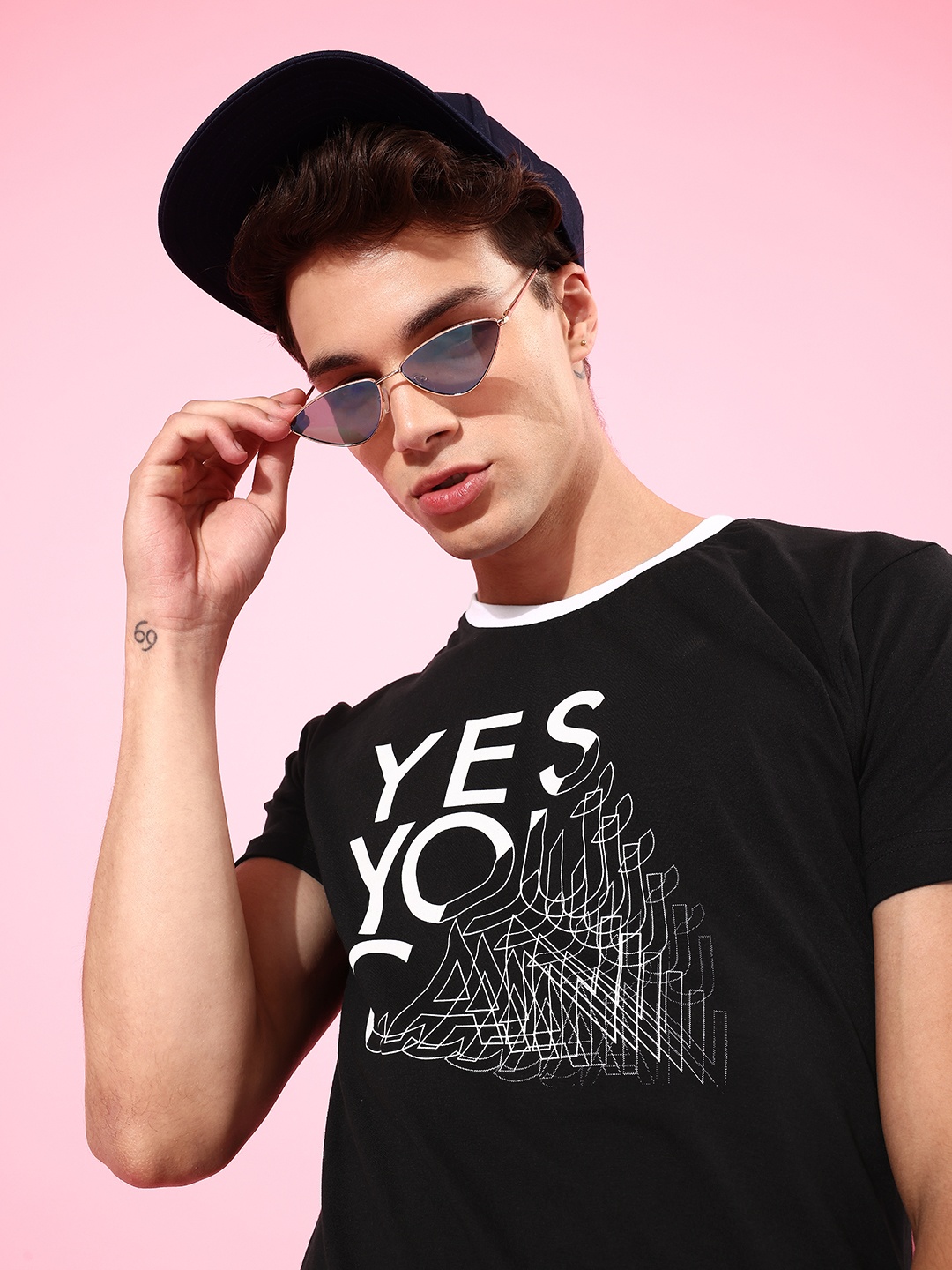 

HERE&NOW Men Classy Black Printed Live In Laundered Tshirt
