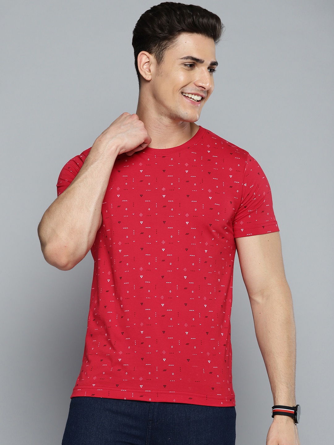 

HERE&NOW Men Red & White Printed T-shirt
