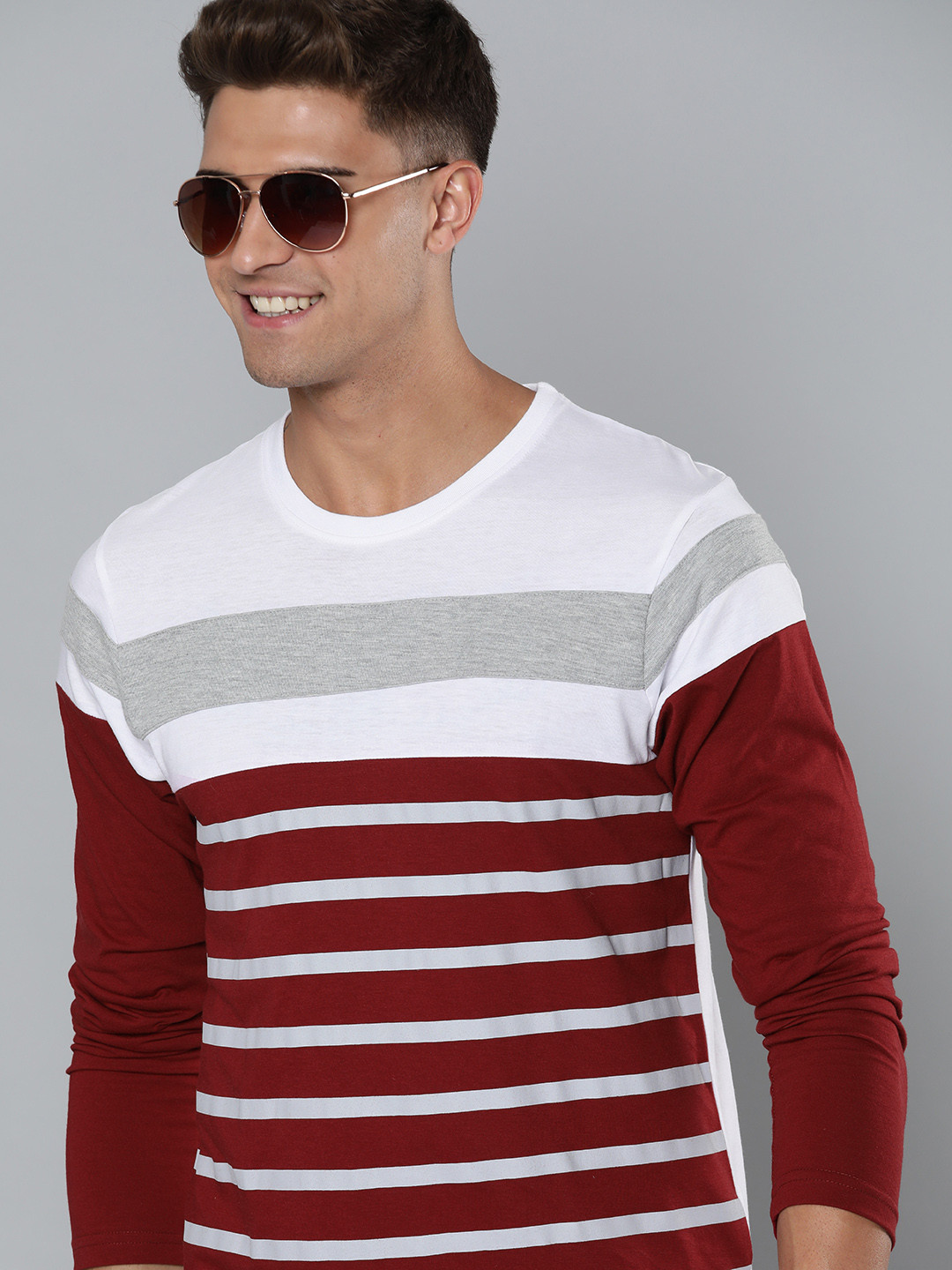 

HERE&NOW Men Maroon & White Striped T-shirt