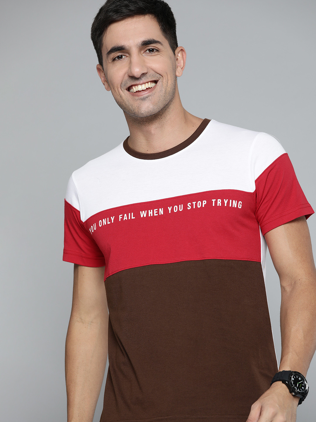 

HERE&NOW Men Brown & Red Colourblocked T-shirt