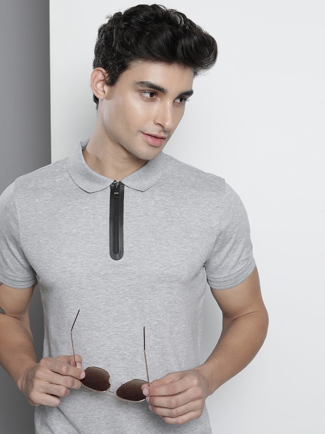 

Tommy Hilfiger Men Grey Melange Polo Collar Pure Cotton Slim Fit T-shirt