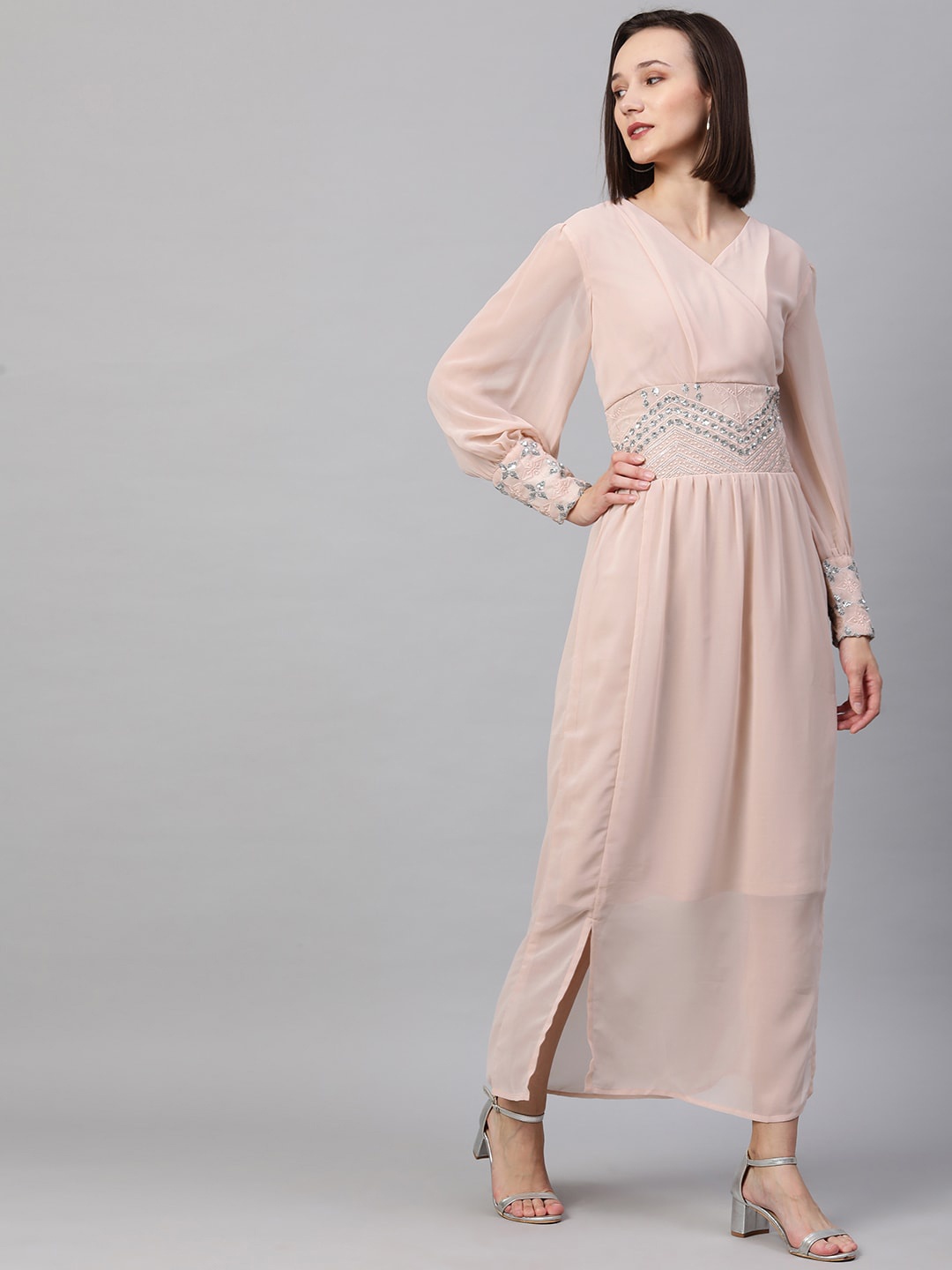 

FASHOR Peach-Coloured Ethnic Motifs Embroidered Georgette Ethnic Maxi Dress